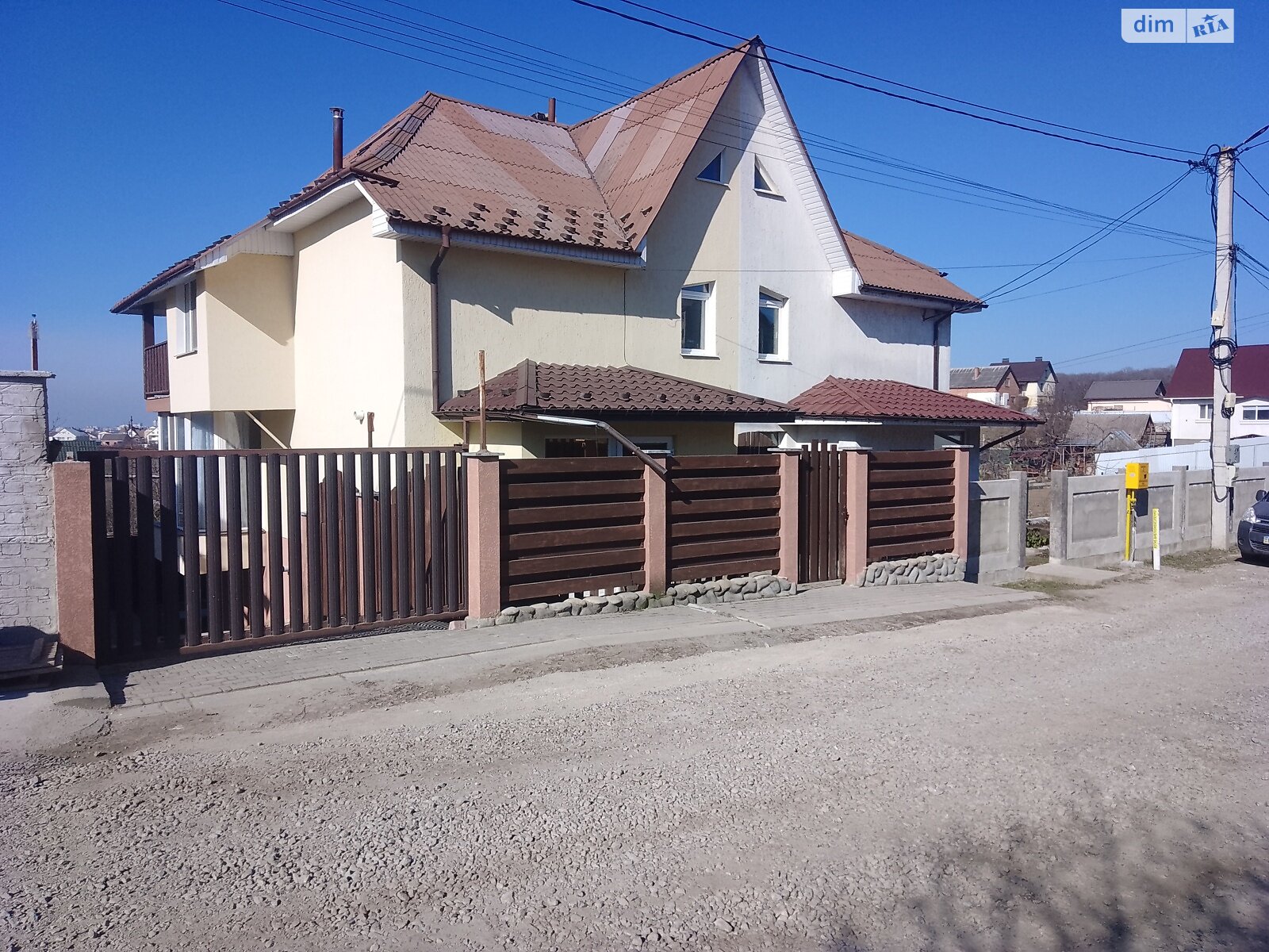 трипроверховий таунхаус, 210 кв. м, цегла. Здається помісячно в Хмельницькому, в районі Лезневе фото 1