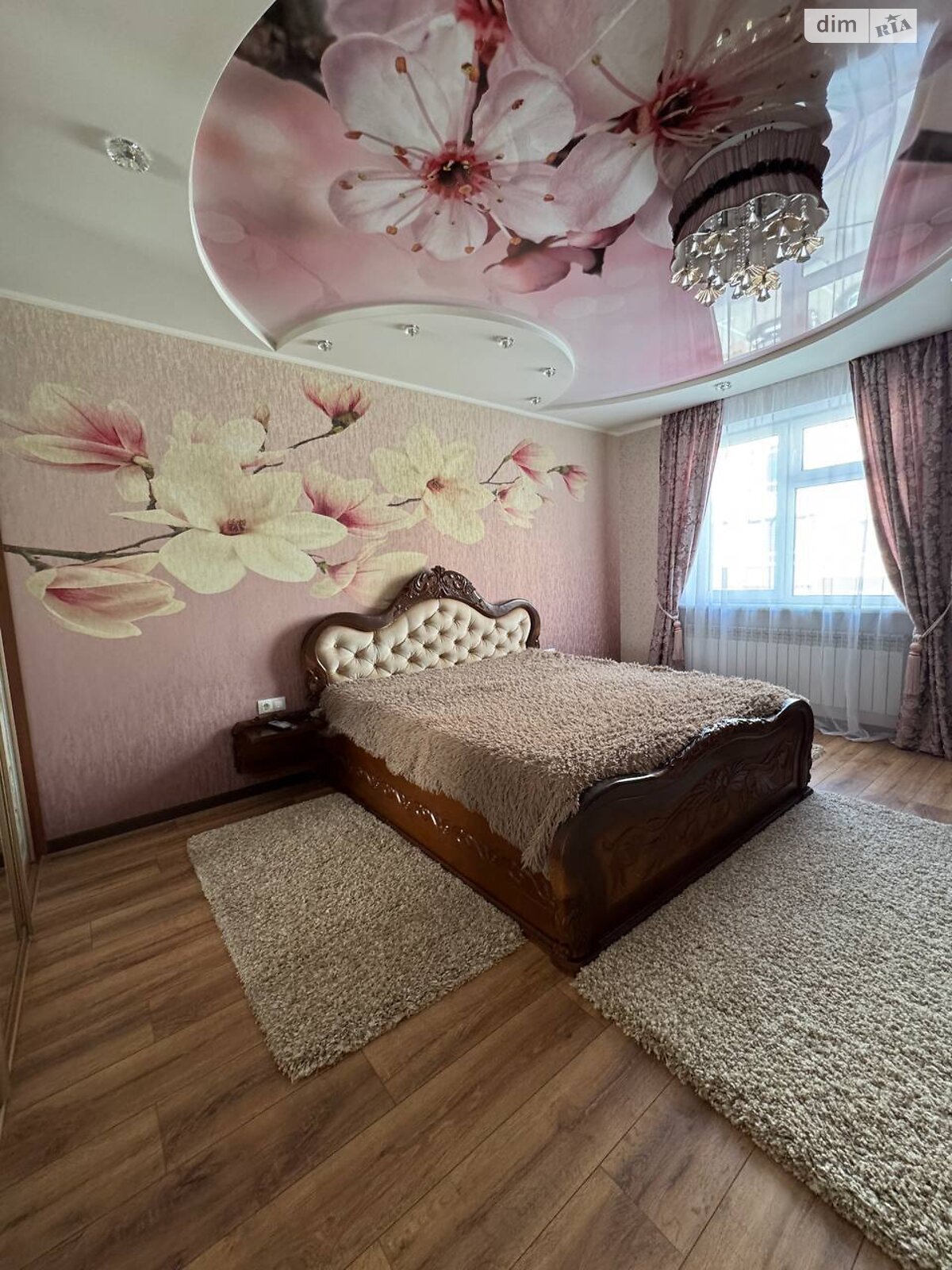 трехэтажный таунхаус, 130 кв. м, кирпич. Сдается помесячно в Хмельницком, в районе Озёрный фото 1 трехэтажный таунхаус, 130 кв. м, кирпич. Сдается помесячно в Хмельницком, в районе Озёрный фото 1