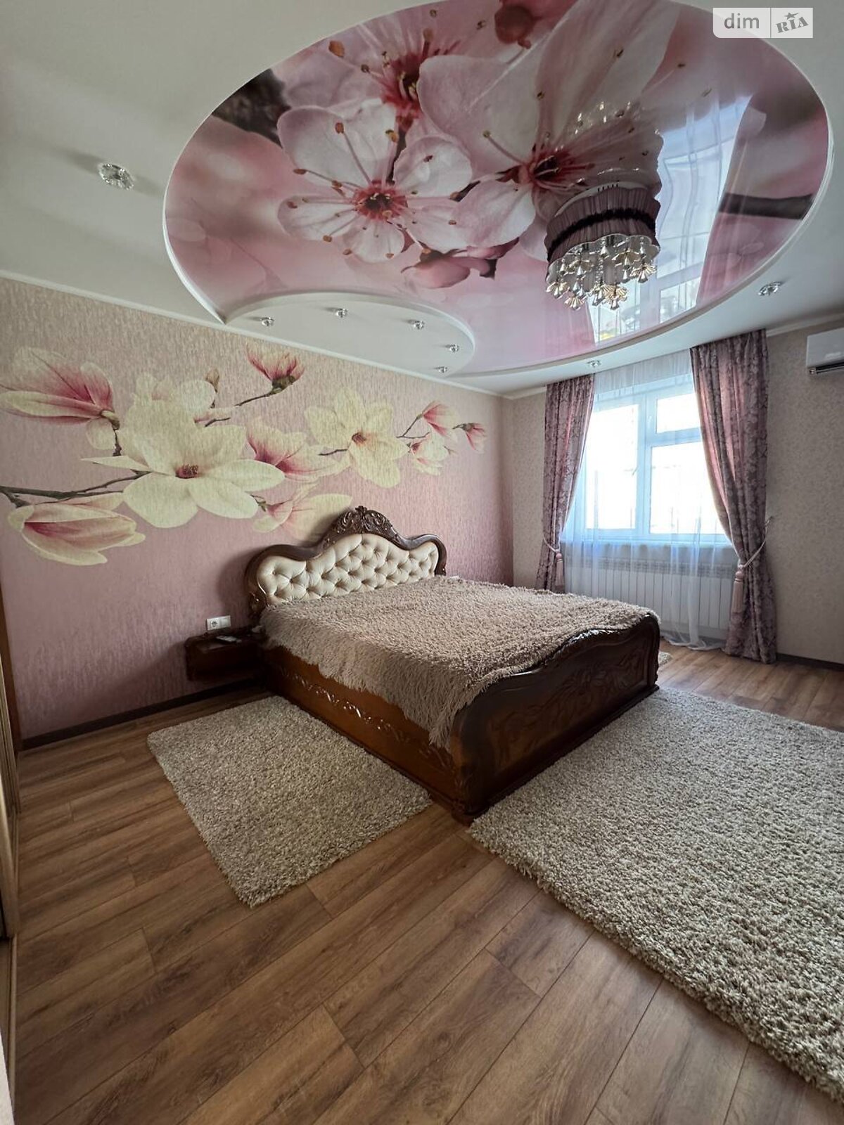 триповерховий таунхаус, 130 кв. м, цегла. Здається помісячно в Хмельницькому фото 1 триповерховий таунхаус, 130 кв. м, цегла. Здається помісячно в Хмельницькому фото 1