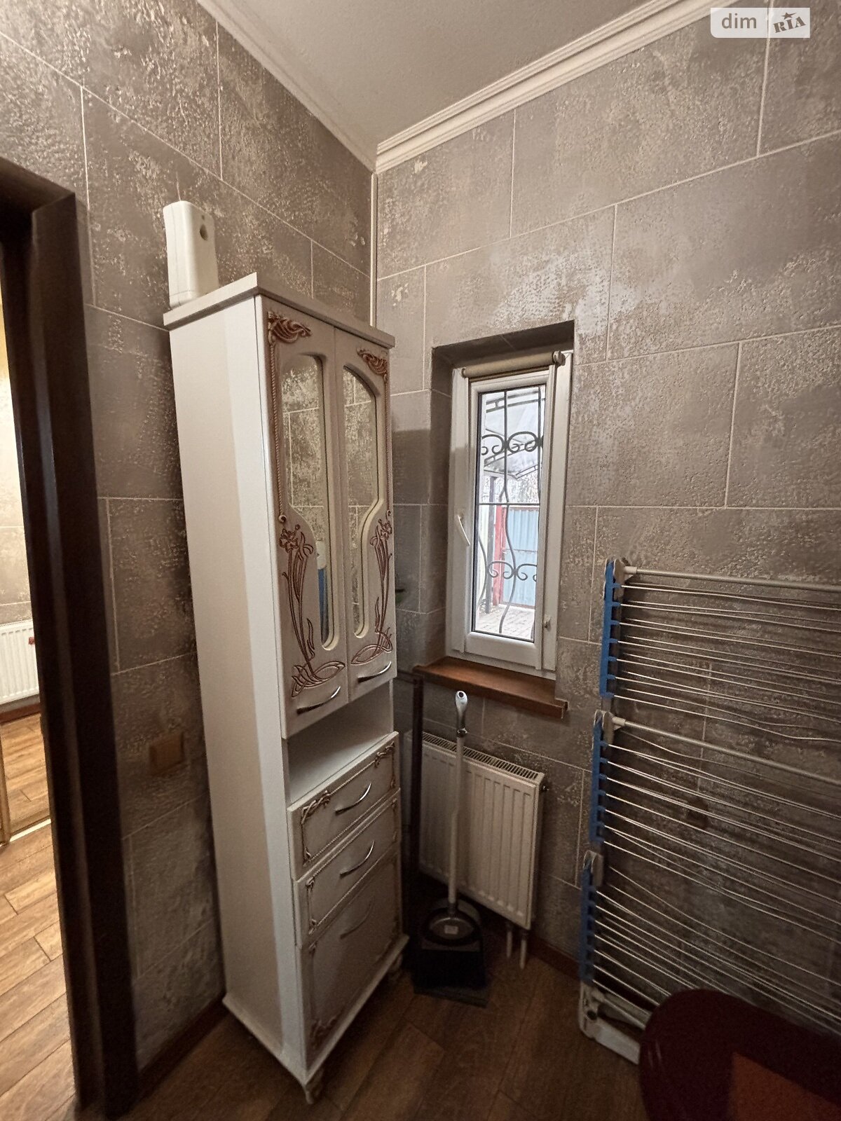 трехэтажный таунхаус, 73 кв. м, кирпич. Сдается помесячно в Ирпене, в районе Ирпень фото 1