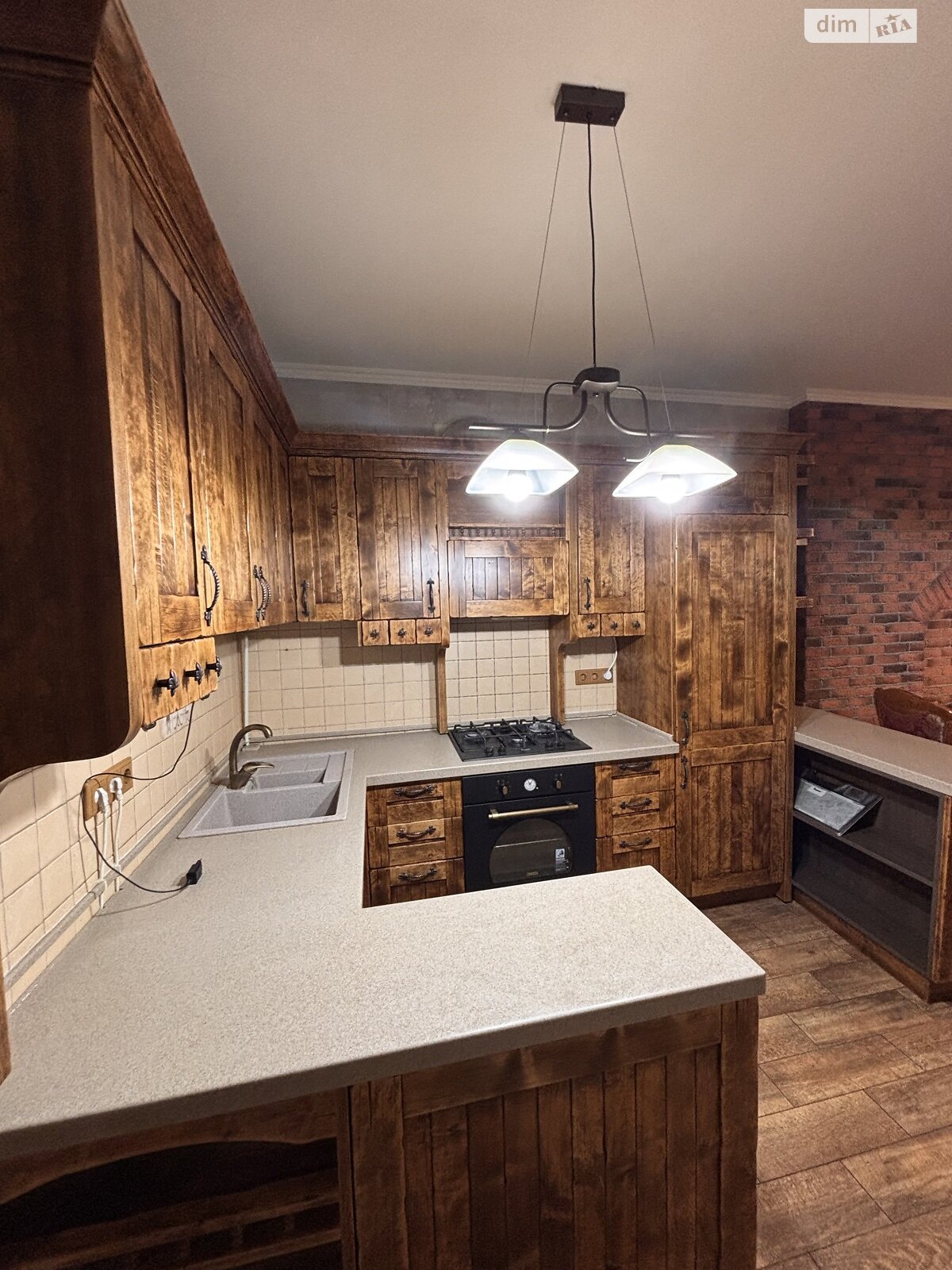 трехэтажный таунхаус, 73 кв. м, кирпич. Сдается помесячно в Ирпене, в районе Ирпень фото 1