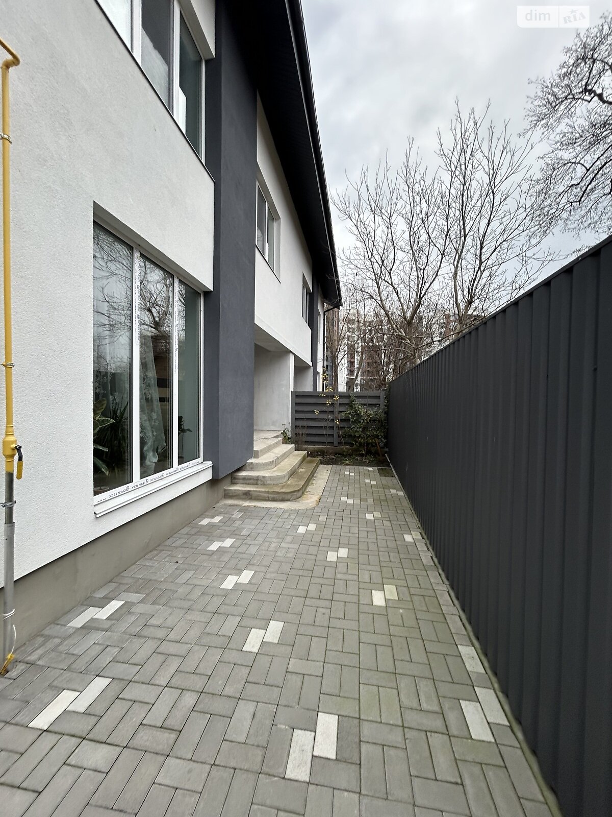 одноэтажный таунхаус, 44 кв. м, кирпич. Сдается помесячно в Ирпене, в районе Ирпень фото 1