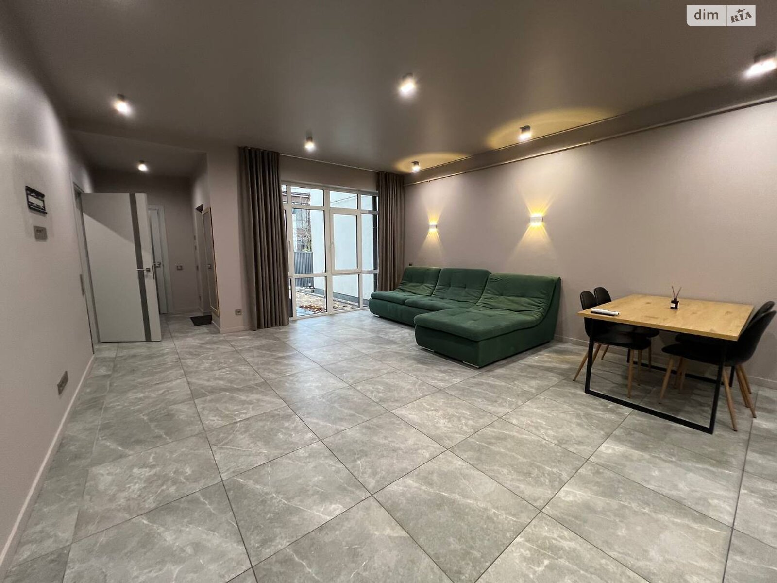 двухэтажный таунхаус, 130 кв. м, кирпич. Сдается помесячно в Ирпене фото 1