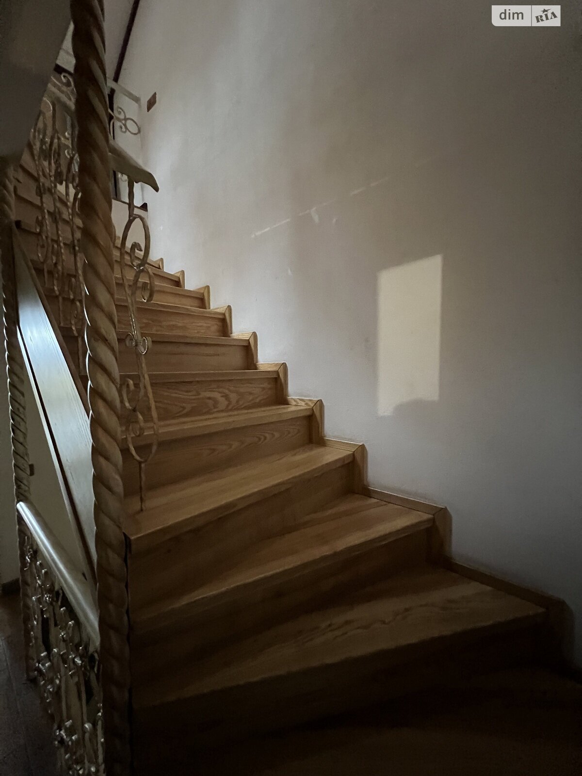 трехэтажный таунхаус, 120 кв. м, кирпич. Сдается помесячно в Ирпене, в районе Романовка фото 1