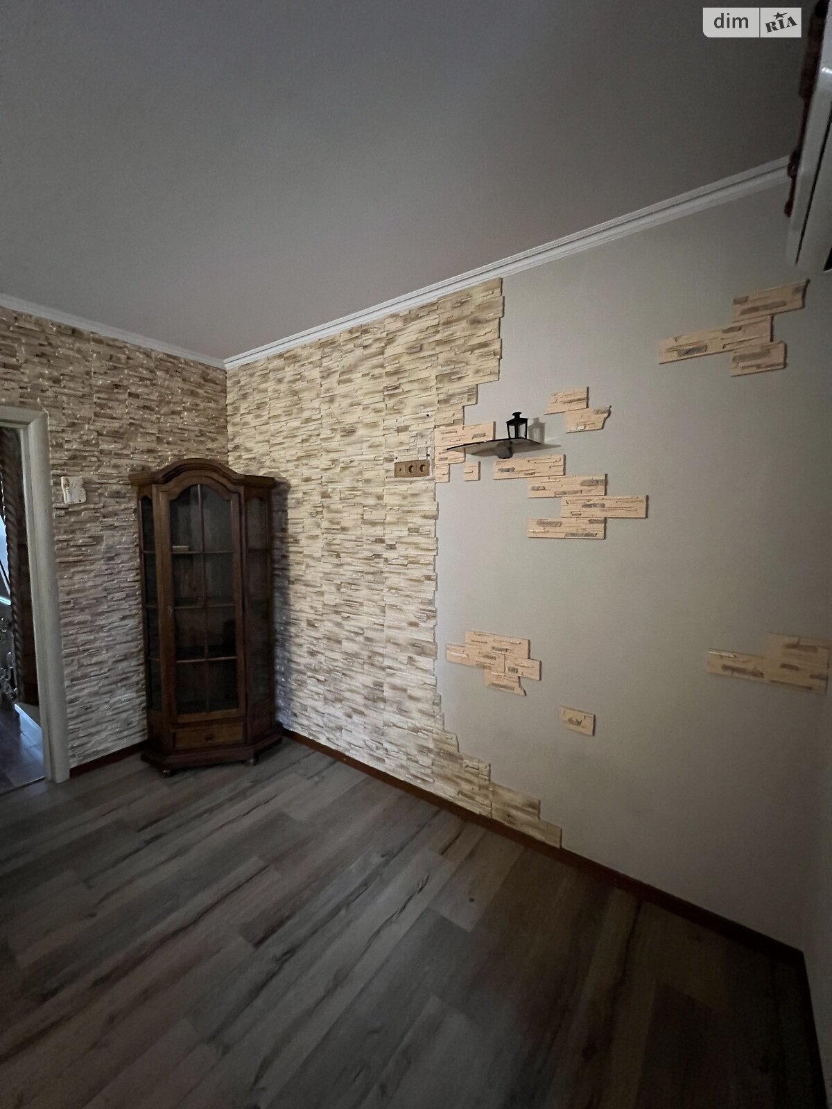 трехэтажный таунхаус, 120 кв. м, кирпич. Сдается помесячно в Ирпене, в районе Романовка фото 1