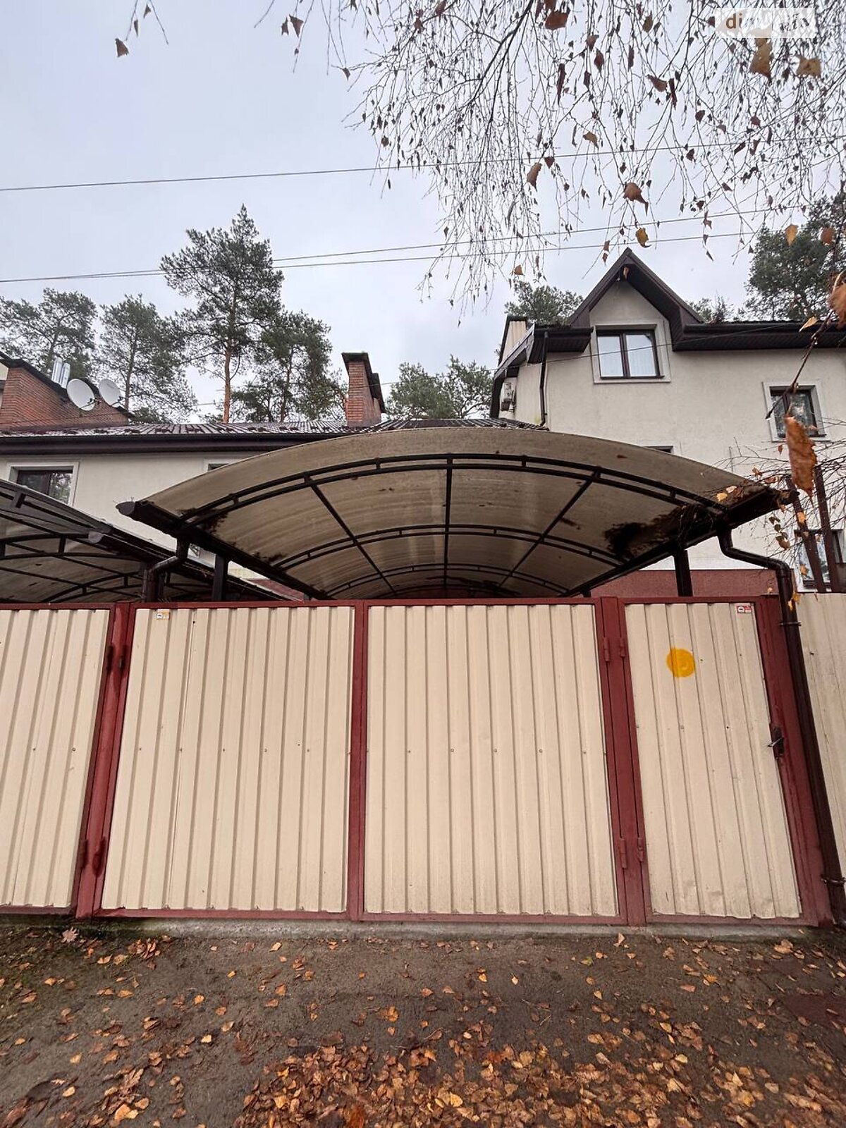 трехэтажный таунхаус, 120 кв. м, кирпич. Сдается помесячно в Ирпене, в районе Романовка фото 1