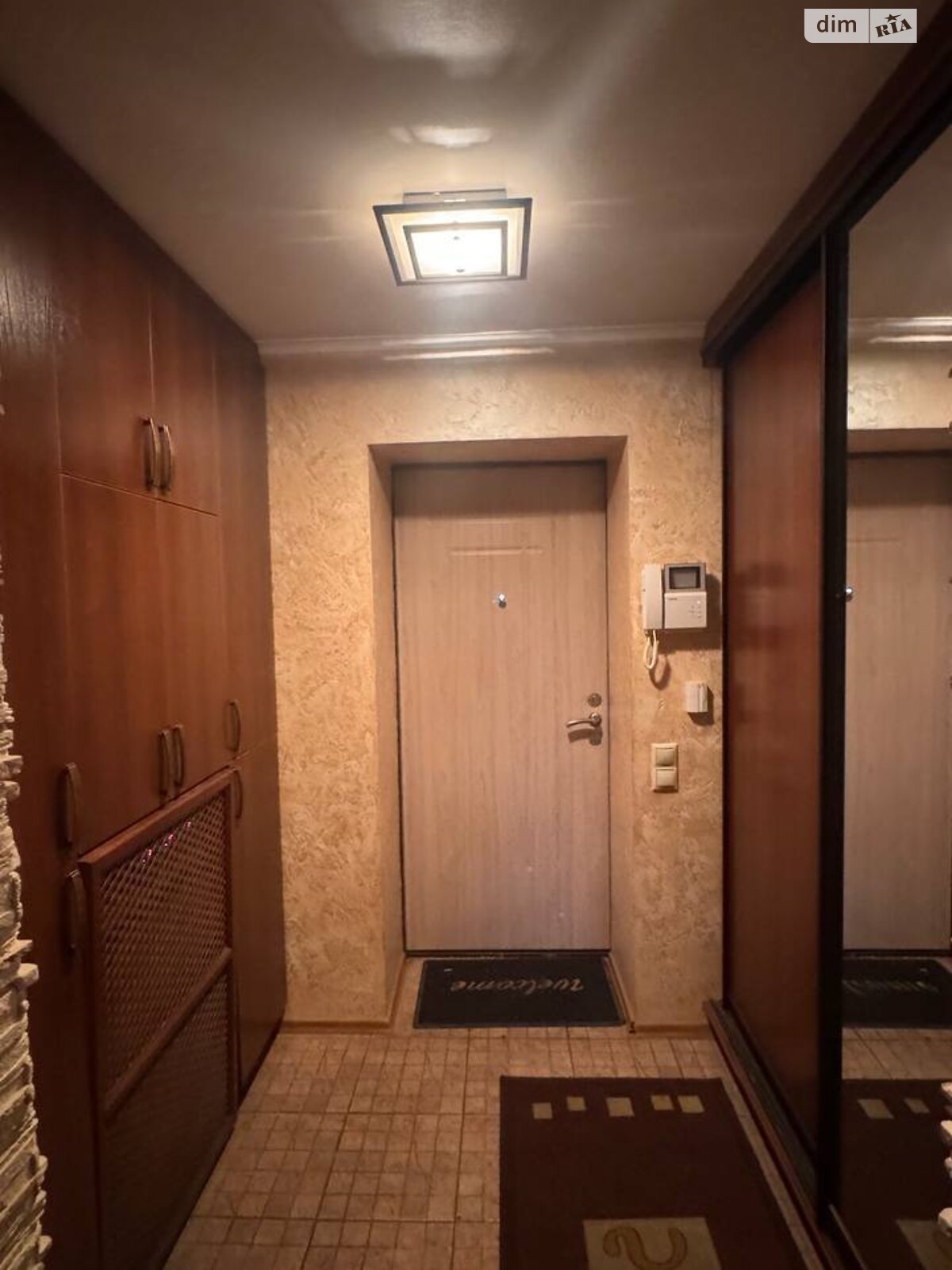 триповерховий таунхаус, 120 кв. м, цегла. Здається помісячно в Ірпені фото 1 триповерховий таунхаус, 120 кв. м, цегла. Здається помісячно в Ірпені фото 1