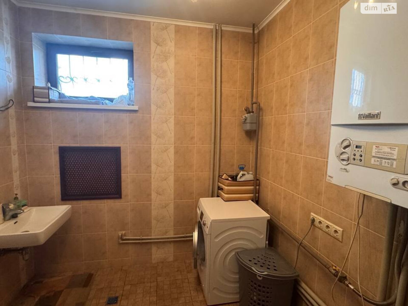 триповерховий таунхаус, 120 кв. м, цегла. Здається помісячно в Ірпені фото 1 триповерховий таунхаус, 120 кв. м, цегла. Здається помісячно в Ірпені фото 1
