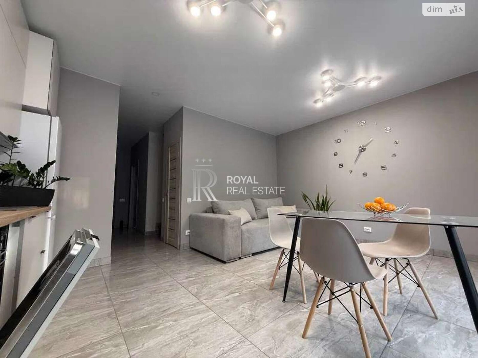 двоповерховий таунхаус, 100 кв. м, цегла. Здається помісячно в Києві, в районі Биківня фото 1 двопроверховий таунхаус, 100 кв. м, цегла. Здається помісячно в Києві, в районі Биківня фото 1