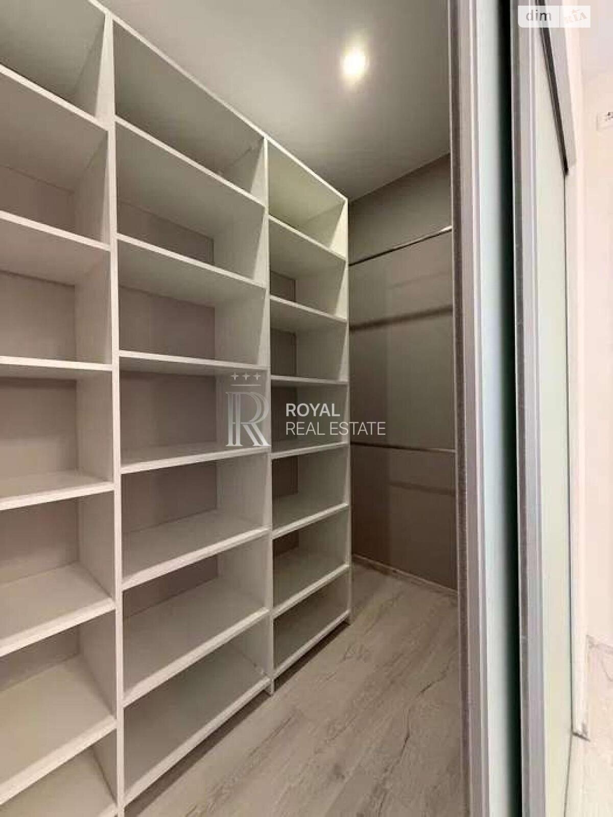 двоповерховий таунхаус, 100 кв. м, цегла. Здається помісячно в Києві, в районі Биківня фото 1 двопроверховий таунхаус, 100 кв. м, цегла. Здається помісячно в Києві, в районі Биківня фото 1