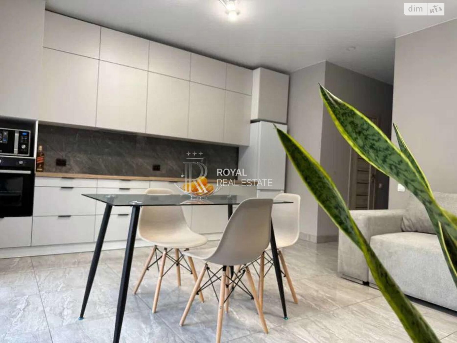 двоповерховий таунхаус, 100 кв. м, цегла. Здається помісячно в Києві, в районі Биківня фото 1 двопроверховий таунхаус, 100 кв. м, цегла. Здається помісячно в Києві, в районі Биківня фото 1