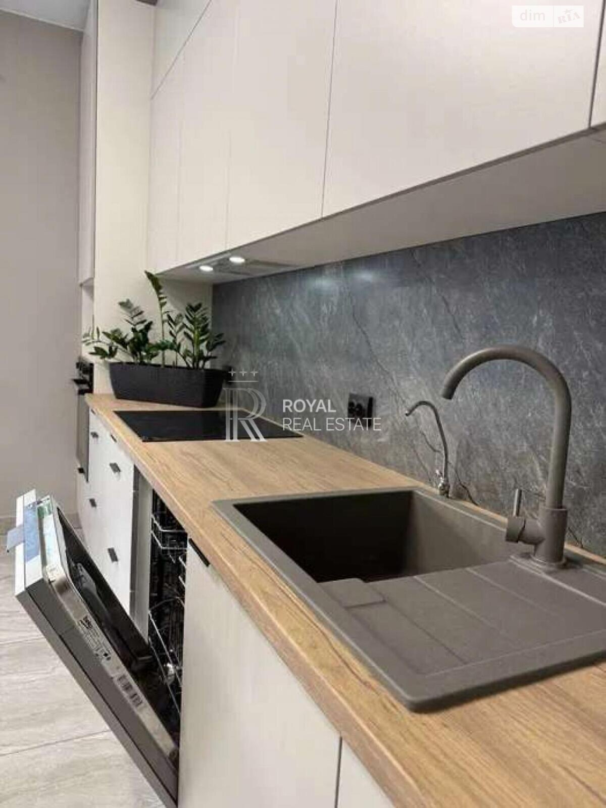 двоповерховий таунхаус, 100 кв. м, цегла. Здається помісячно в Києві, в районі Биківня фото 1 двопроверховий таунхаус, 100 кв. м, цегла. Здається помісячно в Києві, в районі Биківня фото 1