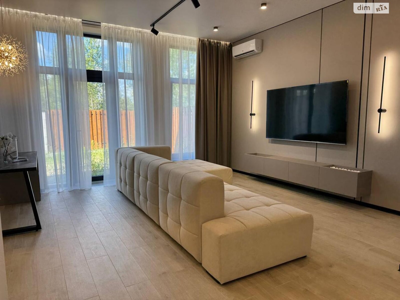 двухэтажный таунхаус, 125 кв. м, газобетон. Сдается помесячно в Киеве, в районе Осокорки фото 1