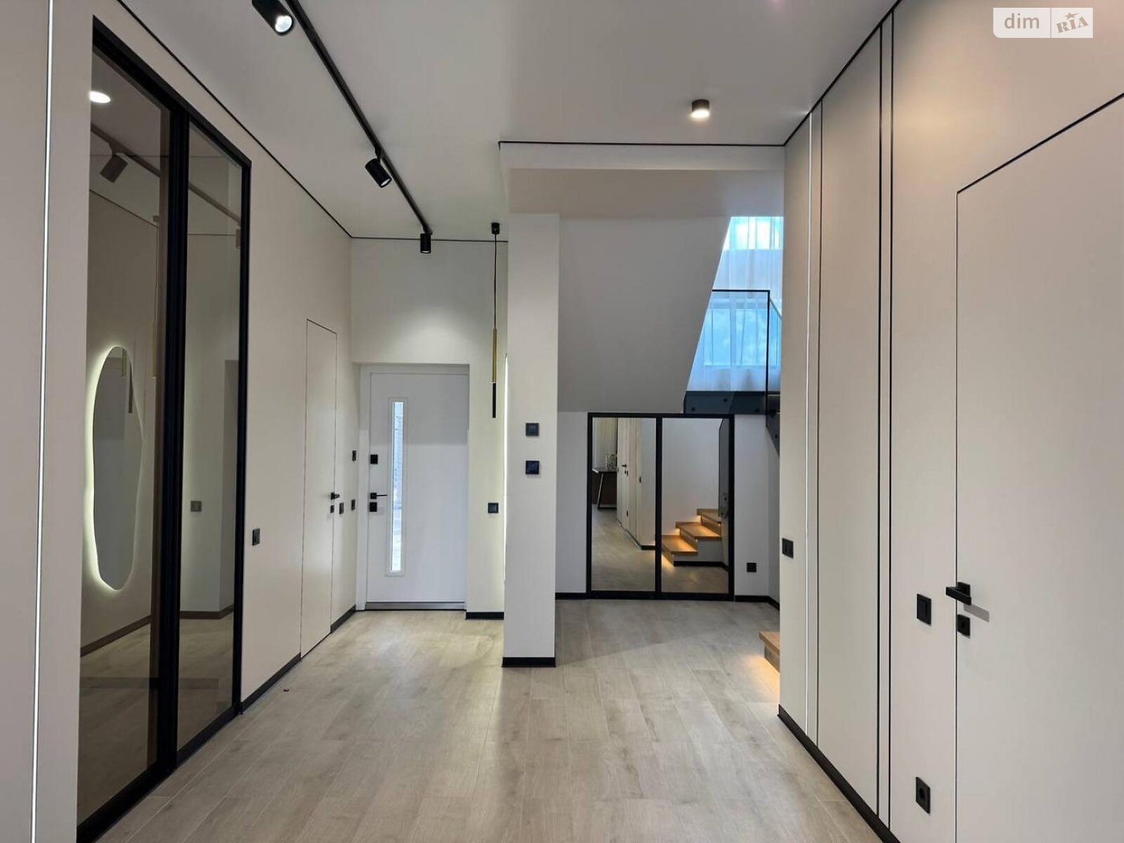 двухэтажный таунхаус, 125 кв. м, газобетон. Сдается помесячно в Киеве, в районе Осокорки фото 1