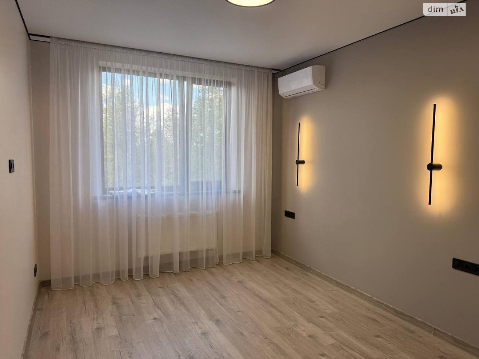 двухэтажный таунхаус, 125 кв. м, газобетон. Сдается помесячно в Киеве, в районе Осокорки фото 1