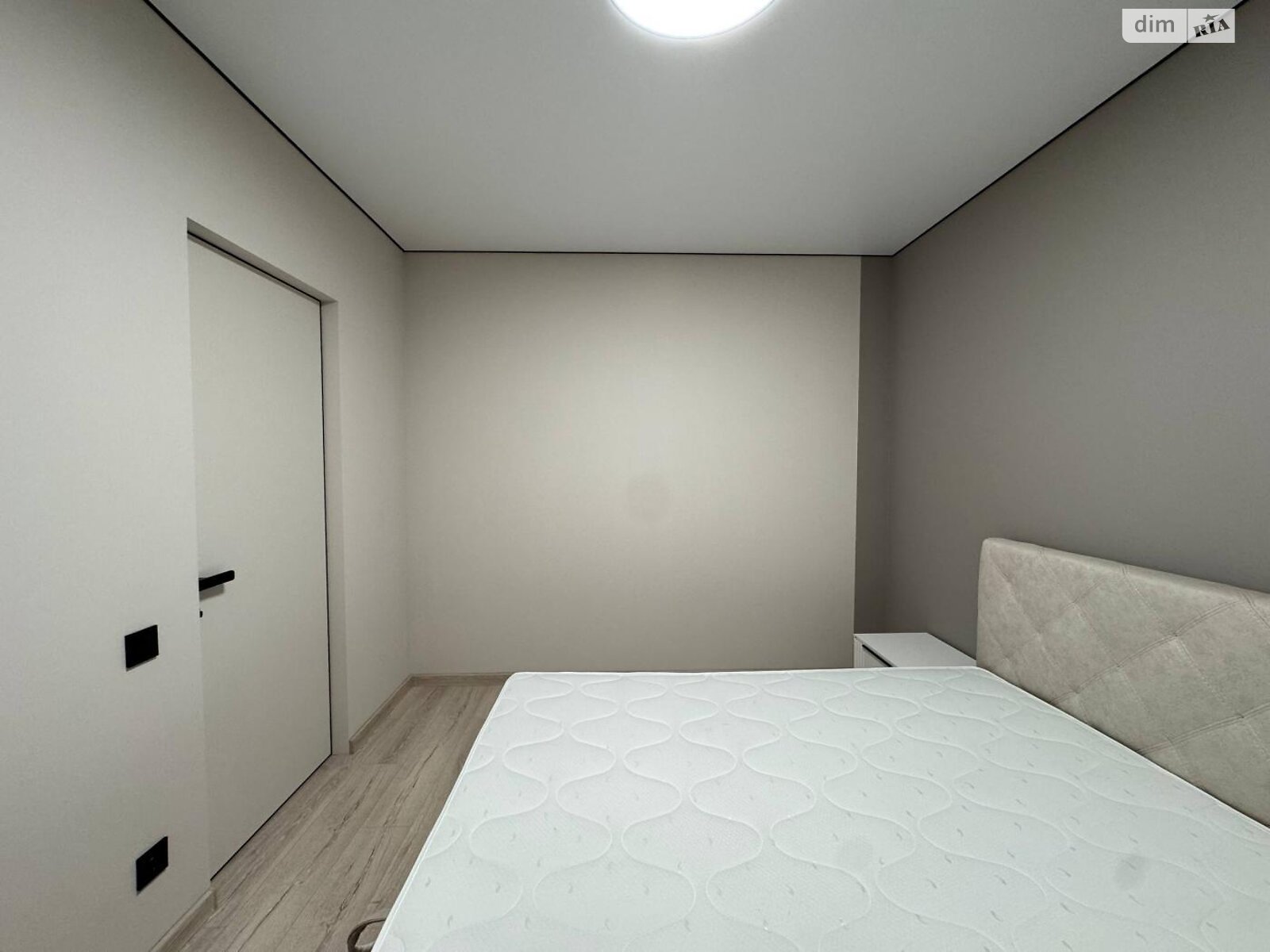 двухэтажный таунхаус, 125 кв. м, кирпич. Сдается помесячно в Киеве, в районе Осокорки фото 1 двухэтажный таунхаус, 125 кв. м, кирпич. Сдается помесячно в Киеве, в районе Осокорки фото 1