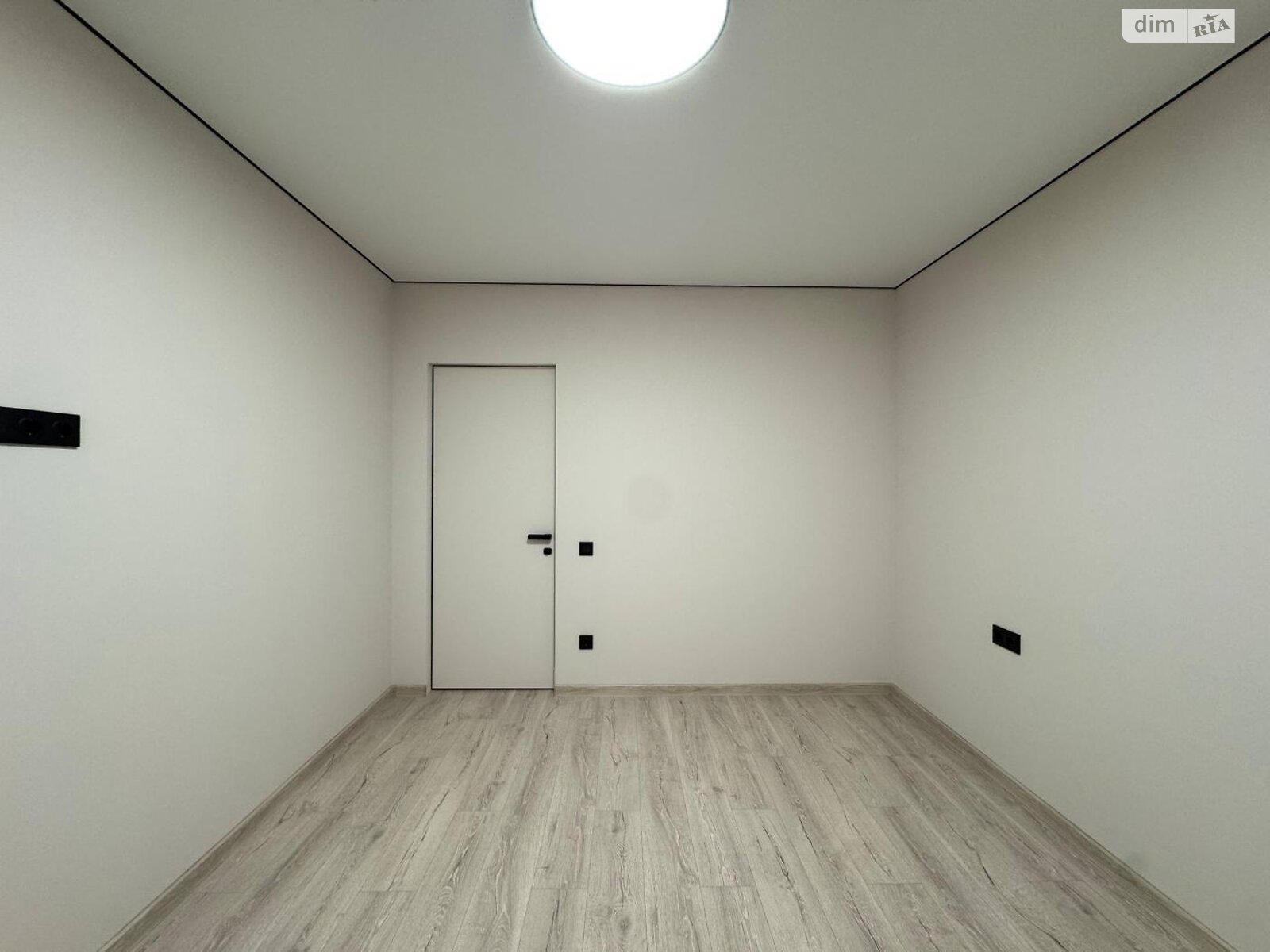 двухэтажный таунхаус, 125 кв. м, кирпич. Сдается помесячно в Киеве, в районе Осокорки фото 1 двухэтажный таунхаус, 125 кв. м, кирпич. Сдается помесячно в Киеве, в районе Осокорки фото 1