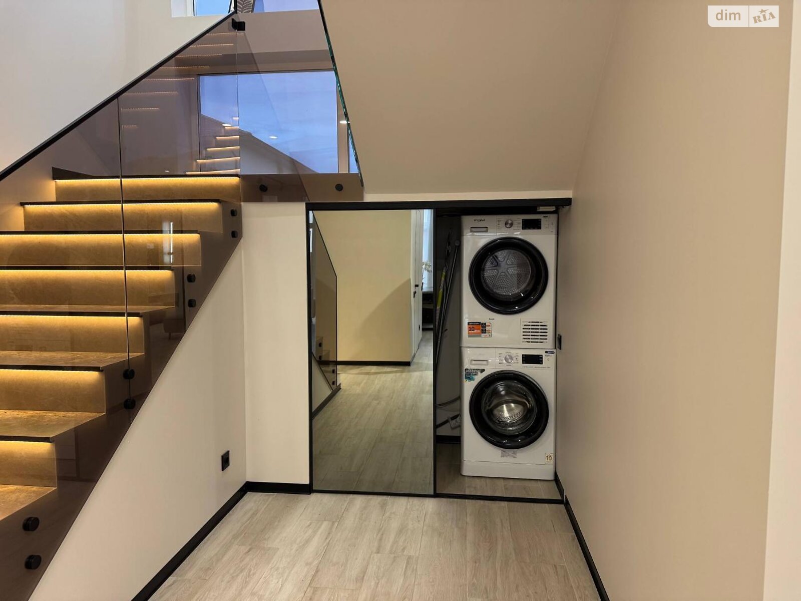 двопроверховий таунхаус, 125 кв. м, кирпич. Здається помісячно в Києві, в районі Осокорки фото 1