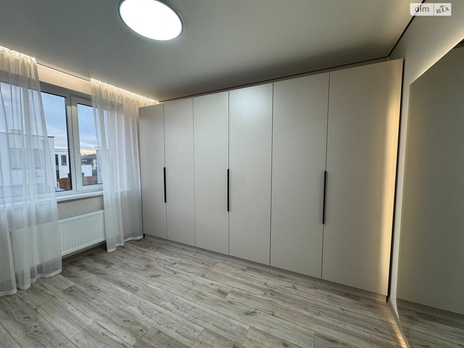 двопроверховий таунхаус, 125 кв. м, кирпич. Здається помісячно в Києві, в районі Осокорки фото 1