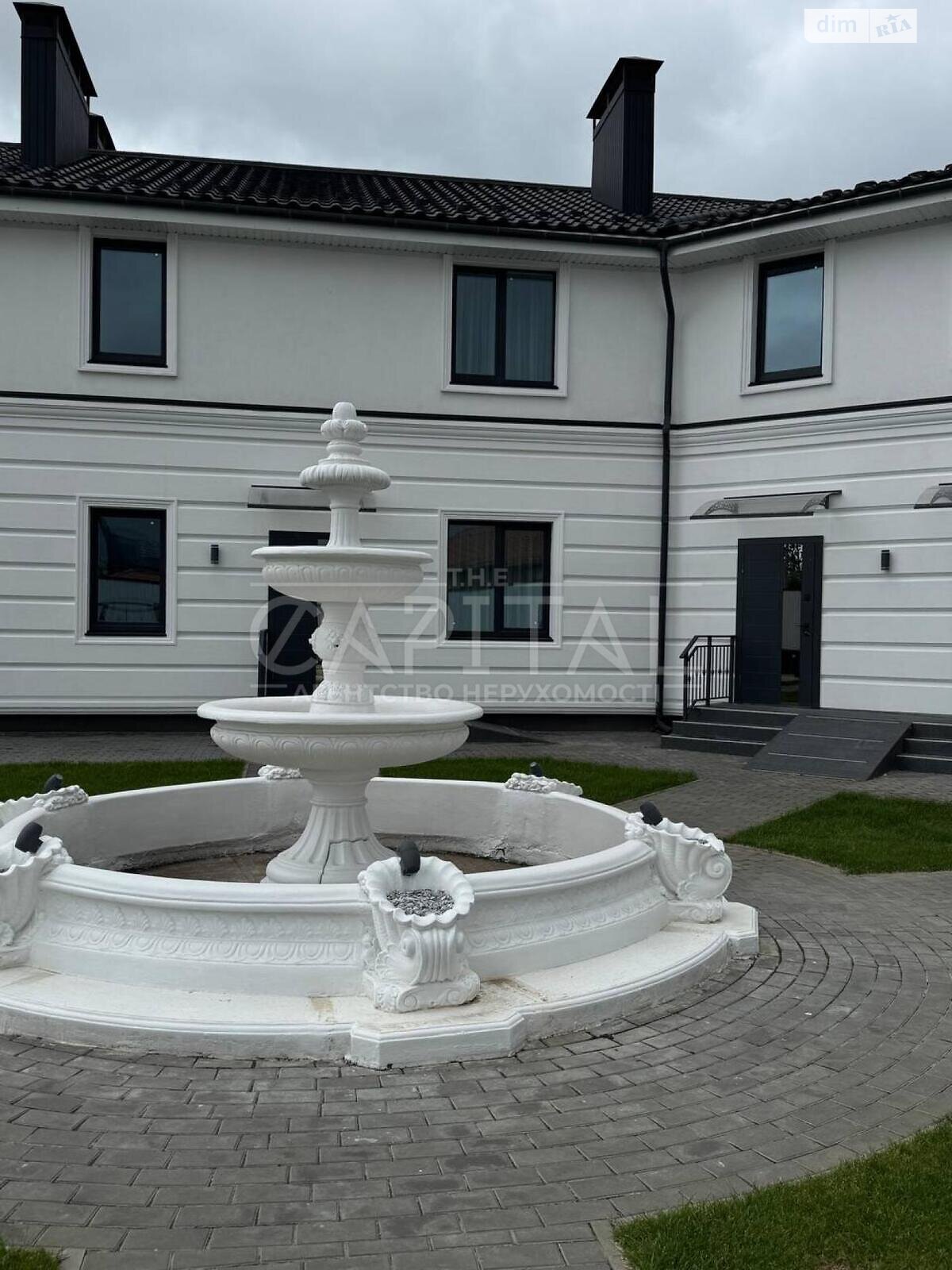 двухэтажный таунхаус, 150 кв. м, кирпич. Сдается помесячно в Киеве, в районе Осокорки фото 1 двухэтажный таунхаус, 150 кв. м, кирпич. Сдается помесячно в Киеве, в районе Осокорки фото 1