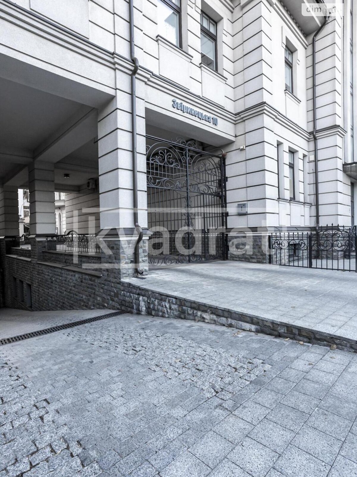 четырехэтажный таунхаус, 550 кв. м, монолитно-блочный. Сдается помесячно в Киеве, в районе Печерск фото 1