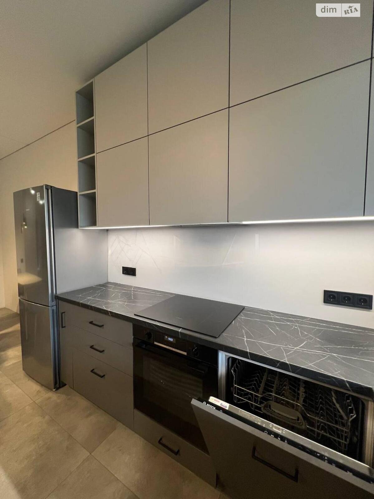 двоповерховий таунхаус, 155.7 кв. м, цегла. Здається помісячно в Києві, в районі Віта-Литовська фото 1 двопроверховий таунхаус, 155.7 кв. м, цегла. Здається помісячно в Києві, в районі Віта-Литовська фото 1