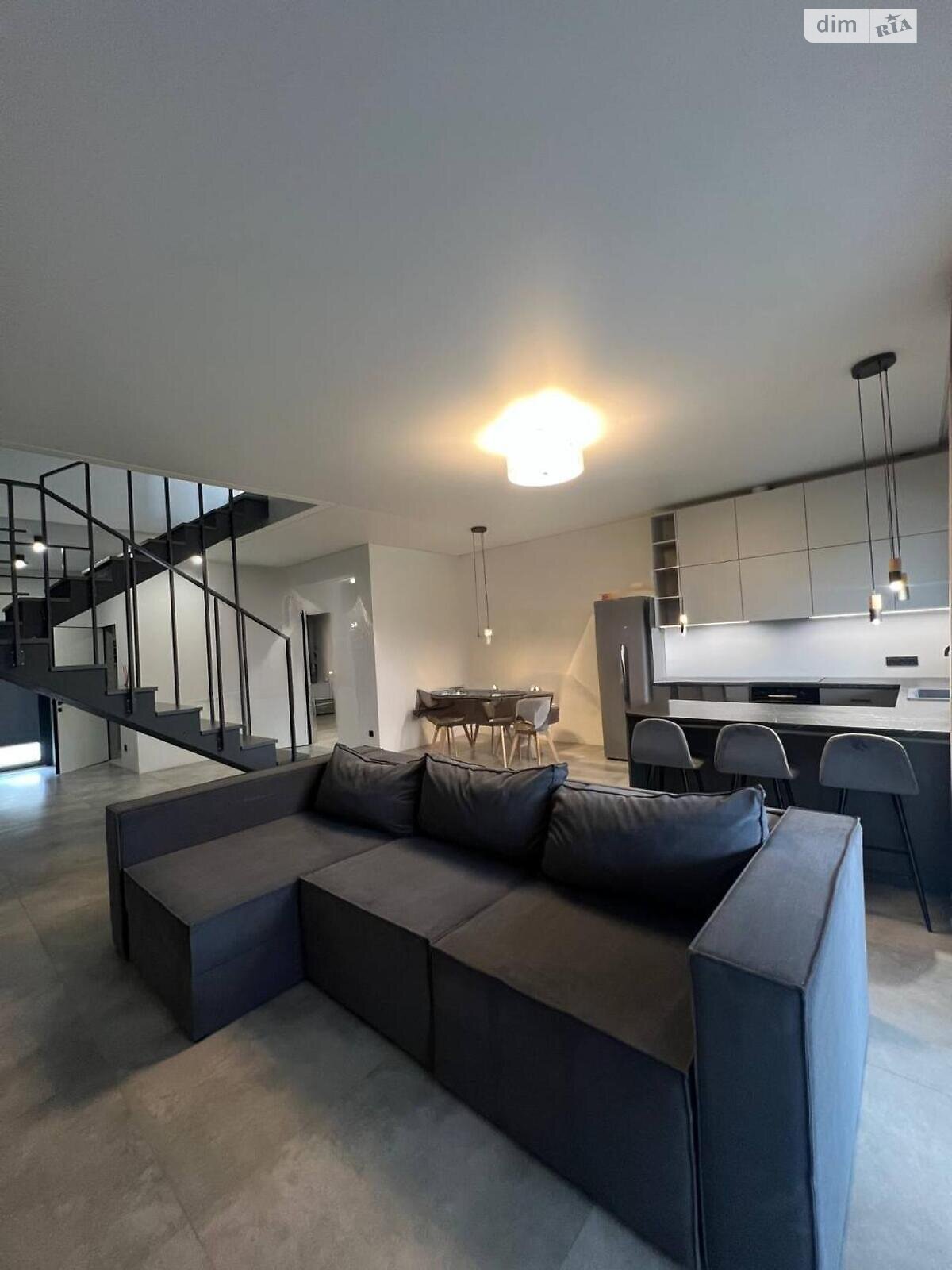 двоповерховий таунхаус, 155.7 кв. м, цегла. Здається помісячно в Києві, в районі Віта-Литовська фото 1 двопроверховий таунхаус, 155.7 кв. м, цегла. Здається помісячно в Києві, в районі Віта-Литовська фото 1