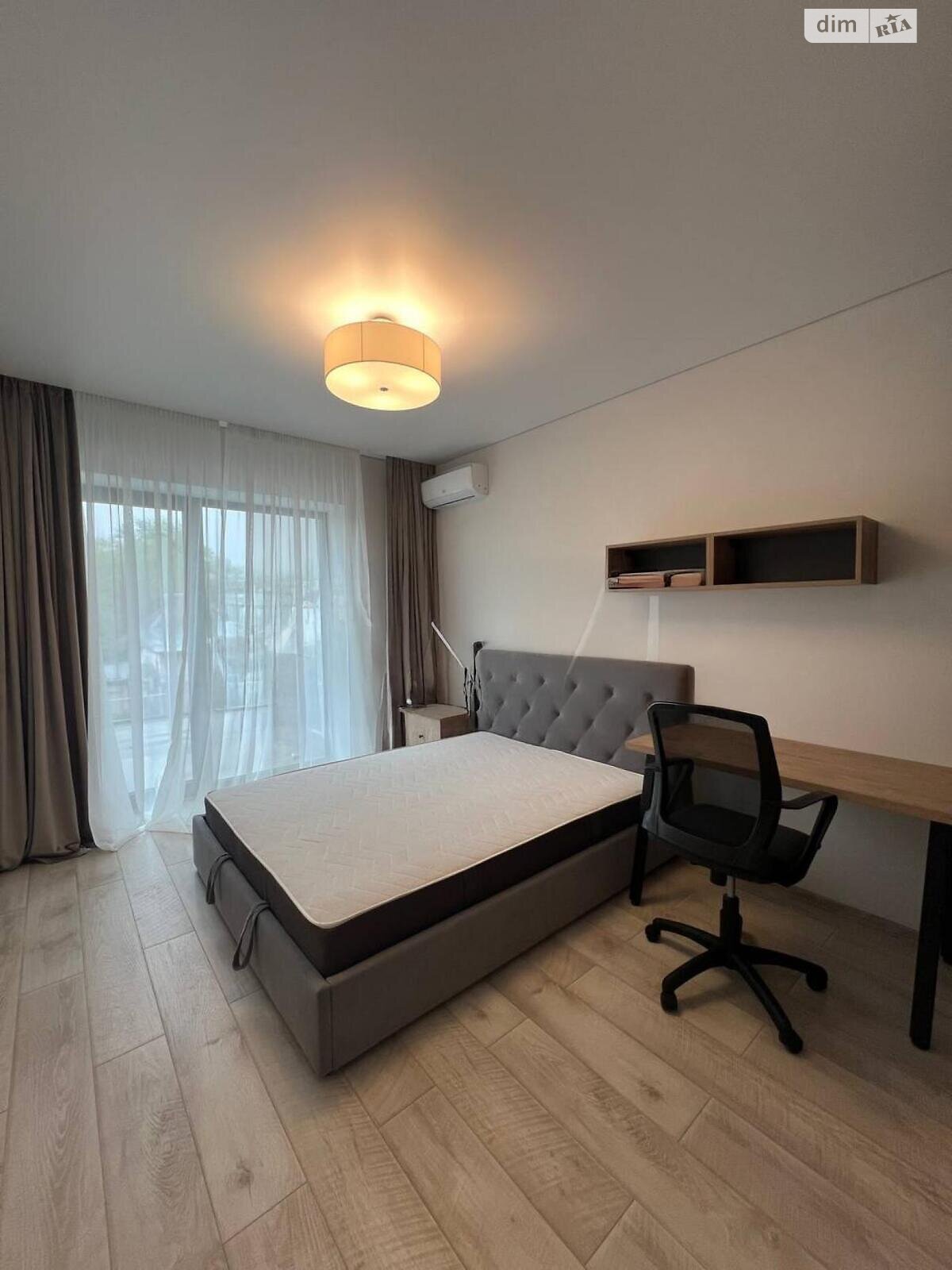 двоповерховий таунхаус, 155.7 кв. м, цегла. Здається помісячно в Києві, в районі Віта-Литовська фото 1 двопроверховий таунхаус, 155.7 кв. м, цегла. Здається помісячно в Києві, в районі Віта-Литовська фото 1