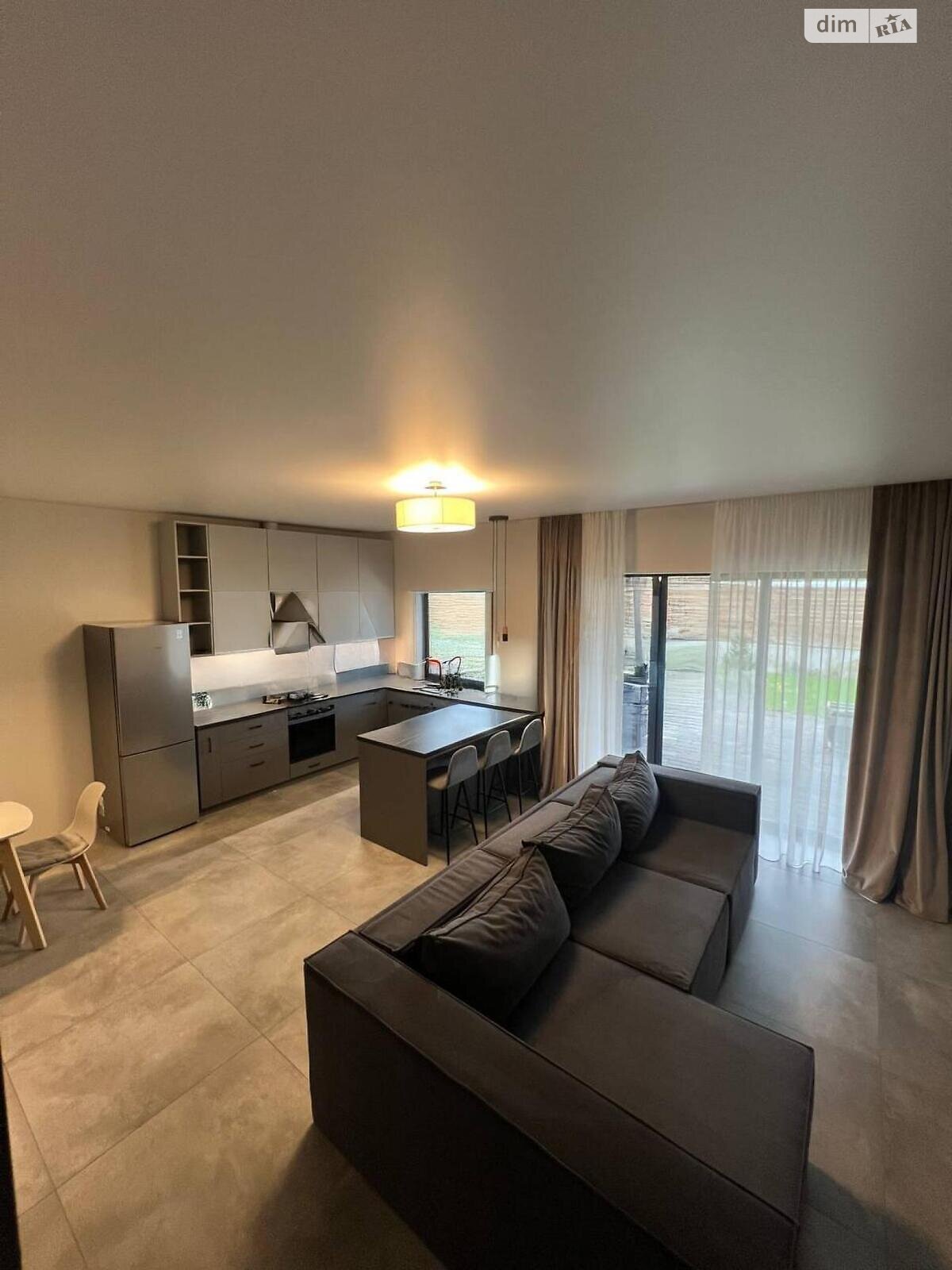 двоповерховий таунхаус, 155.7 кв. м, цегла. Здається помісячно в Києві, в районі Віта-Литовська фото 1 двопроверховий таунхаус, 155.7 кв. м, цегла. Здається помісячно в Києві, в районі Віта-Литовська фото 1