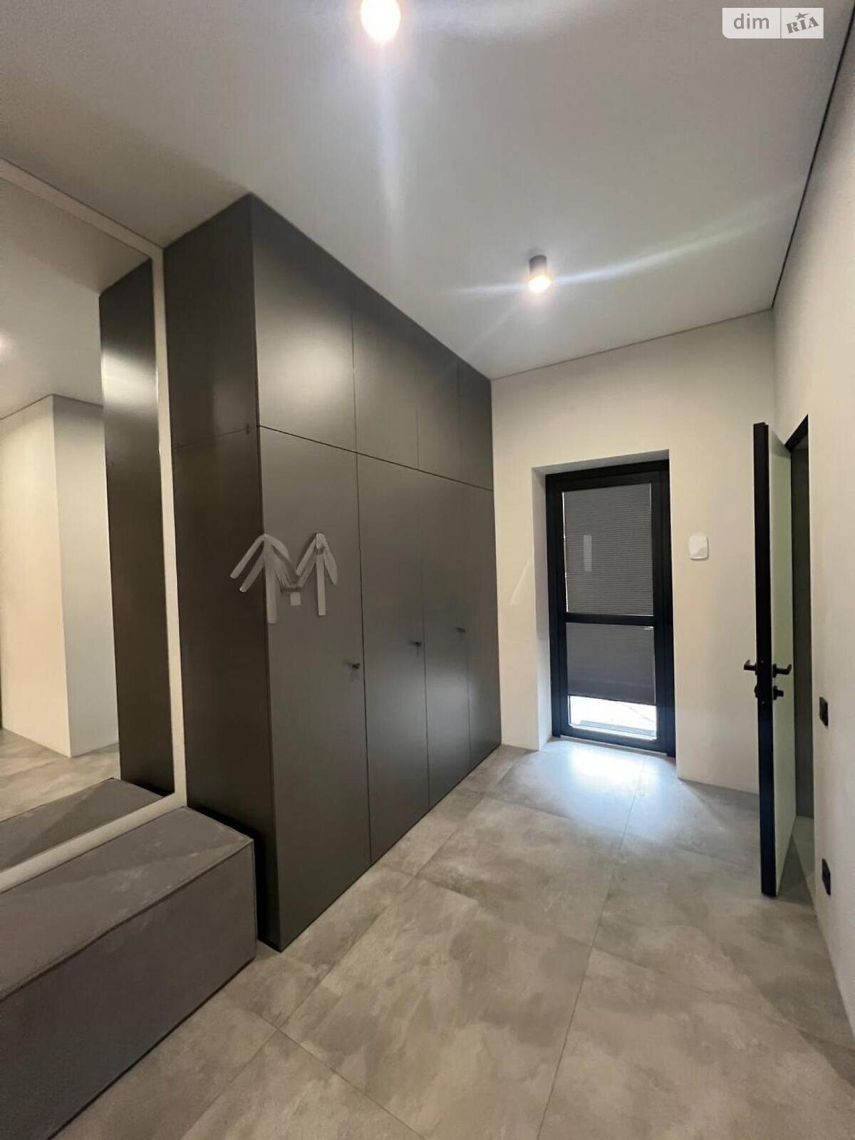 двоповерховий таунхаус, 155.7 кв. м, цегла. Здається помісячно в Києві, в районі Віта-Литовська фото 1 двопроверховий таунхаус, 155.7 кв. м, цегла. Здається помісячно в Києві, в районі Віта-Литовська фото 1