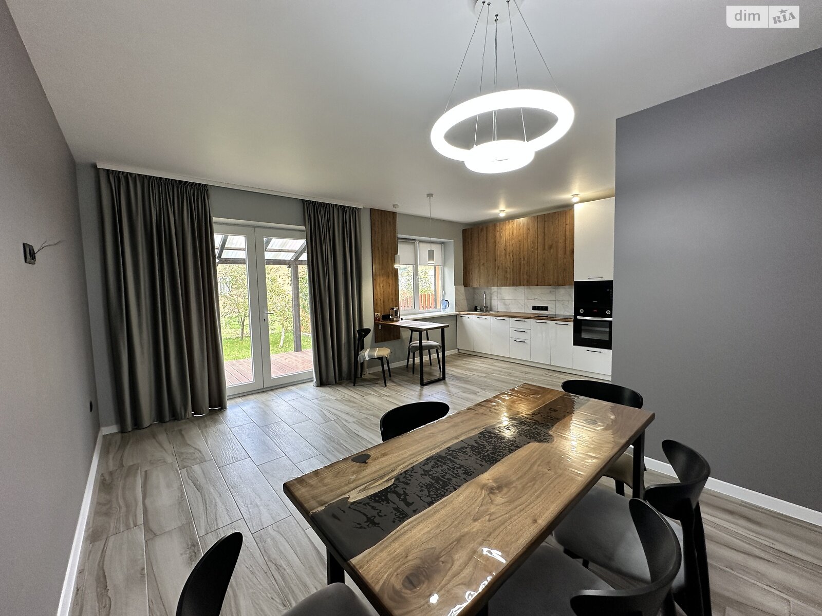 двухэтажный таунхаус, 100 кв. м, кирпич. Сдается помесячно в Никитинцах фото 1 двухэтажный таунхаус, 100 кв. м, кирпич. Сдается помесячно в Никитинцах фото 1