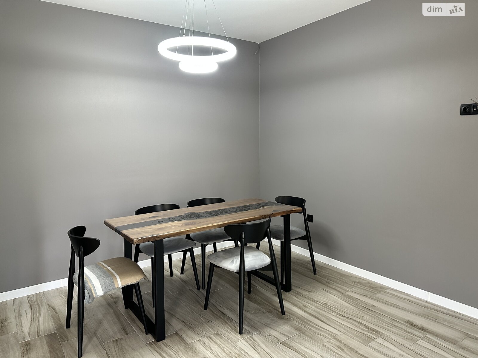 двухэтажный таунхаус, 100 кв. м, кирпич. Сдается помесячно в Никитинцах фото 1 двухэтажный таунхаус, 100 кв. м, кирпич. Сдается помесячно в Никитинцах фото 1