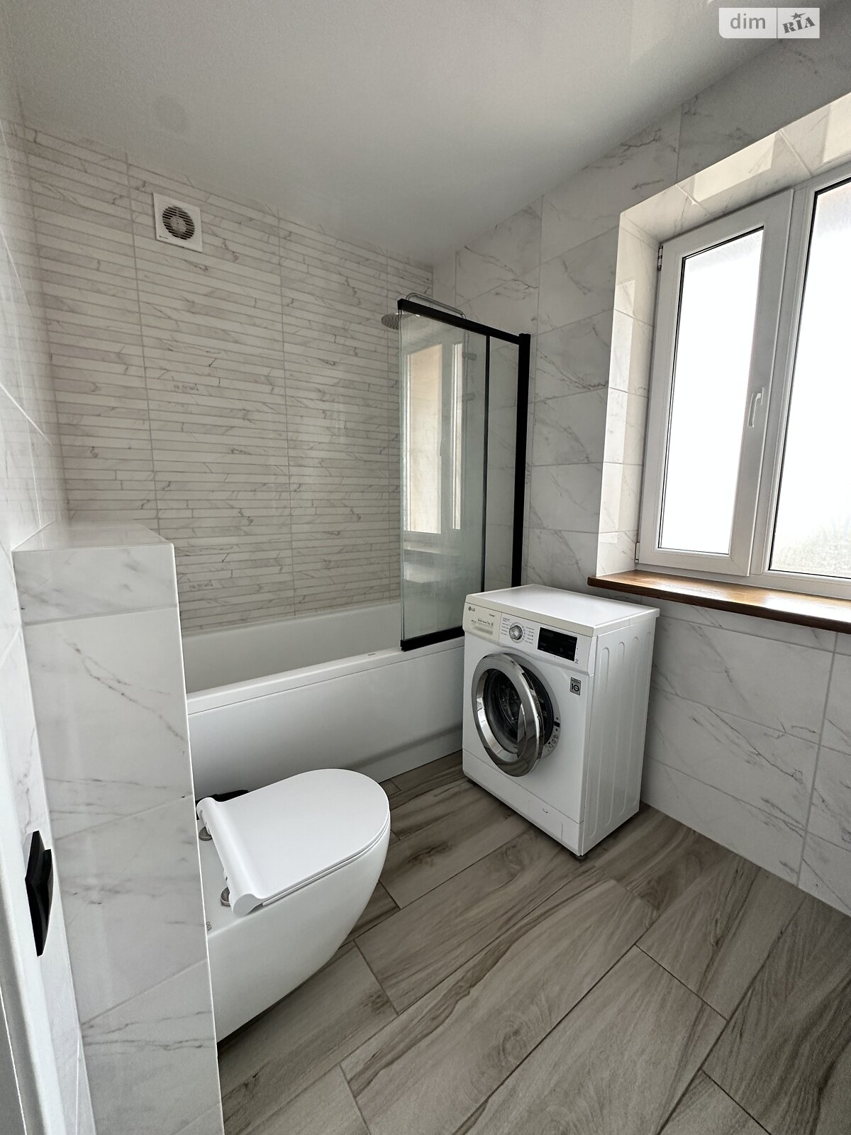 двухэтажный таунхаус, 100 кв. м, кирпич. Сдается помесячно в Никитинцах фото 1 двухэтажный таунхаус, 100 кв. м, кирпич. Сдается помесячно в Никитинцах фото 1