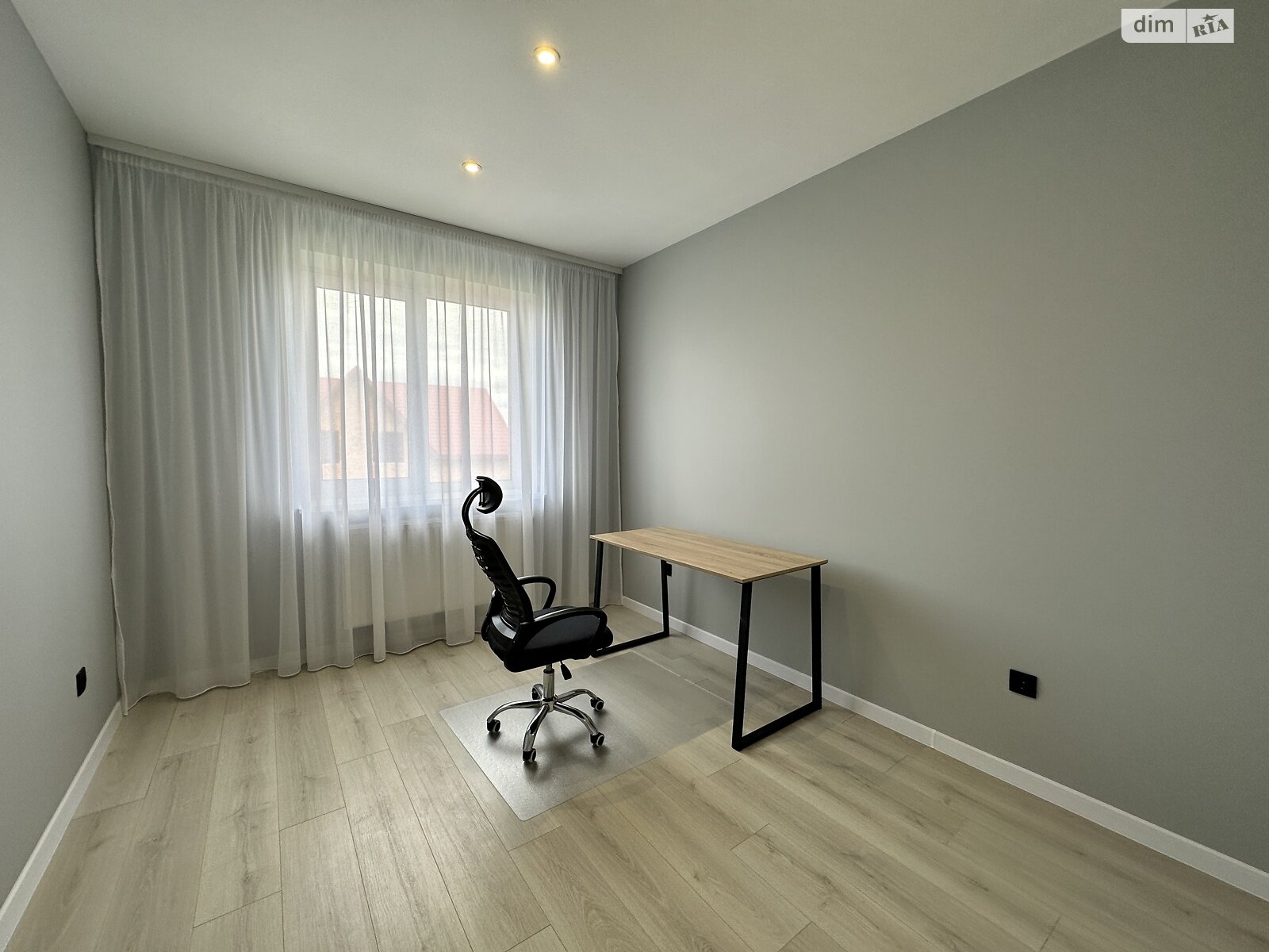 двухэтажный таунхаус, 100 кв. м, кирпич. Сдается помесячно в Никитинцах фото 1 двухэтажный таунхаус, 100 кв. м, кирпич. Сдается помесячно в Никитинцах фото 1