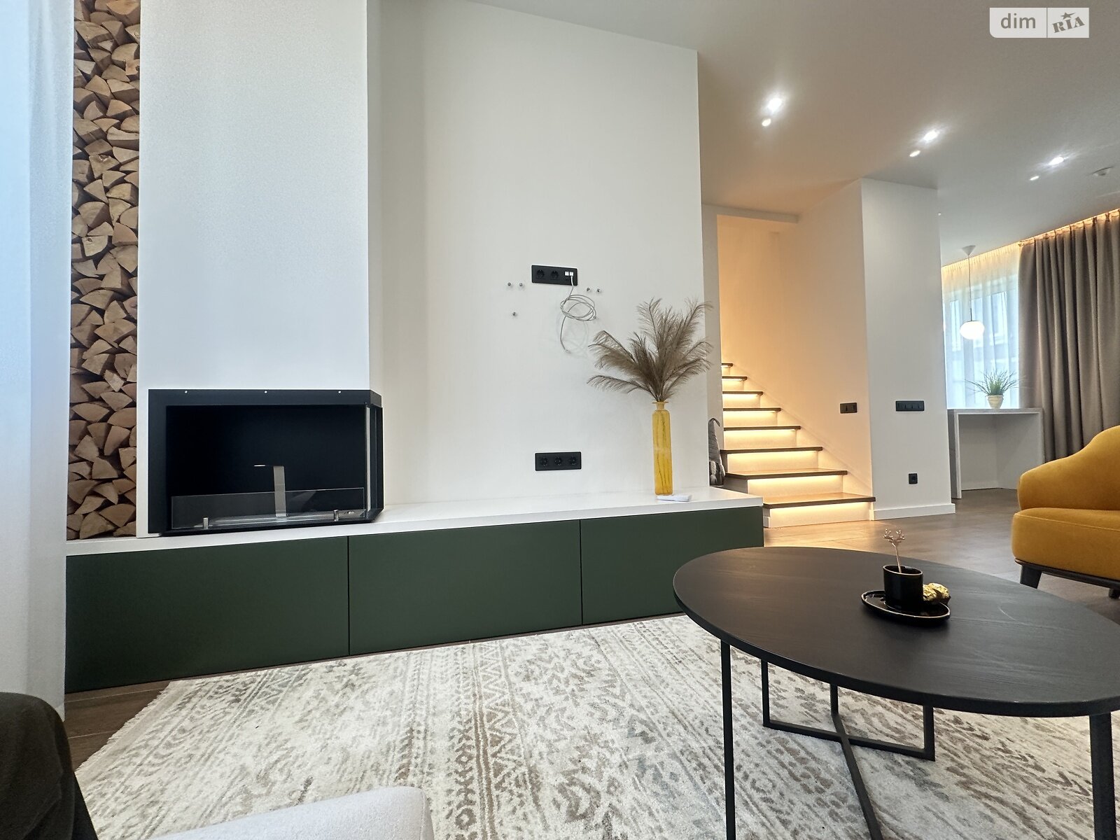 двухэтажный таунхаус, 97.8 кв. м, кирпич. Сдается помесячно в Новых Петровцах фото 1 двухэтажный таунхаус, 97.8 кв. м, кирпич. Сдается помесячно в Новых Петровцах фото 1