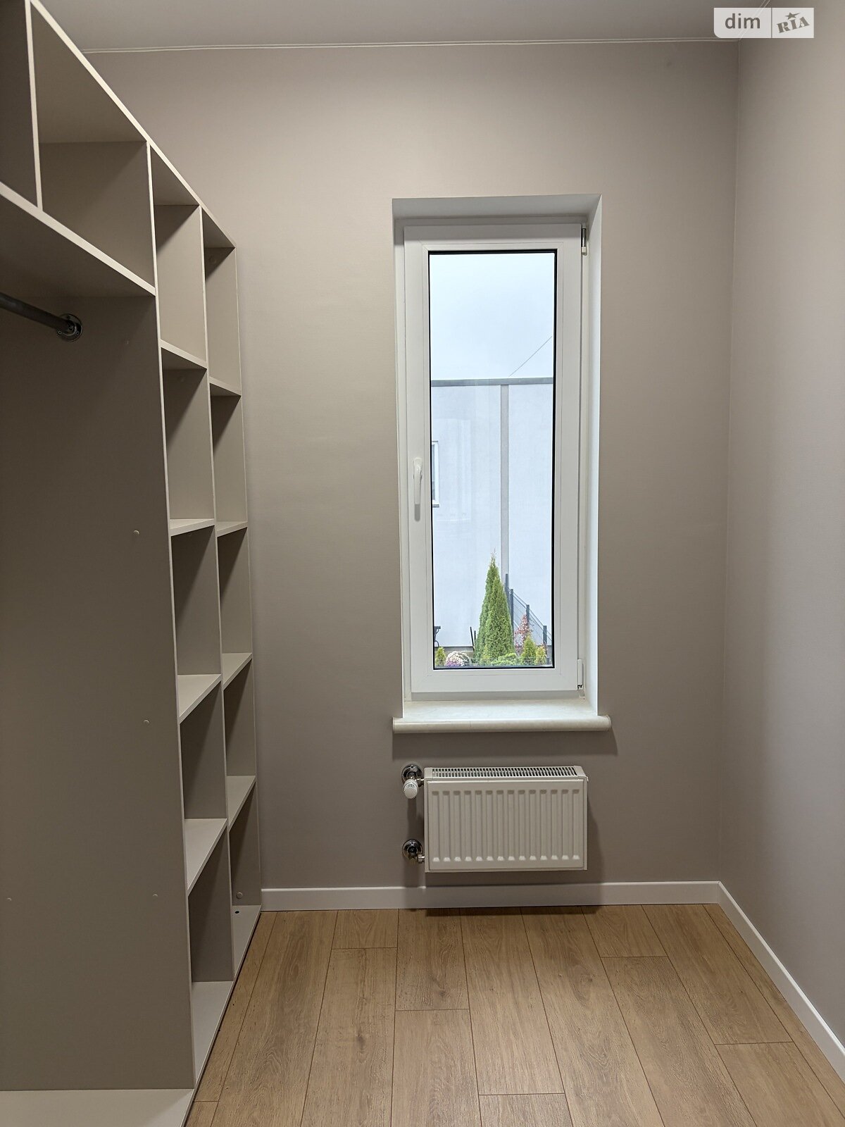 двухэтажный таунхаус, 90 кв. м, кирпич. Сдается помесячно в Новых Петровцах фото 1 двухэтажный таунхаус, 90 кв. м, кирпич. Сдается помесячно в Новых Петровцах фото 1