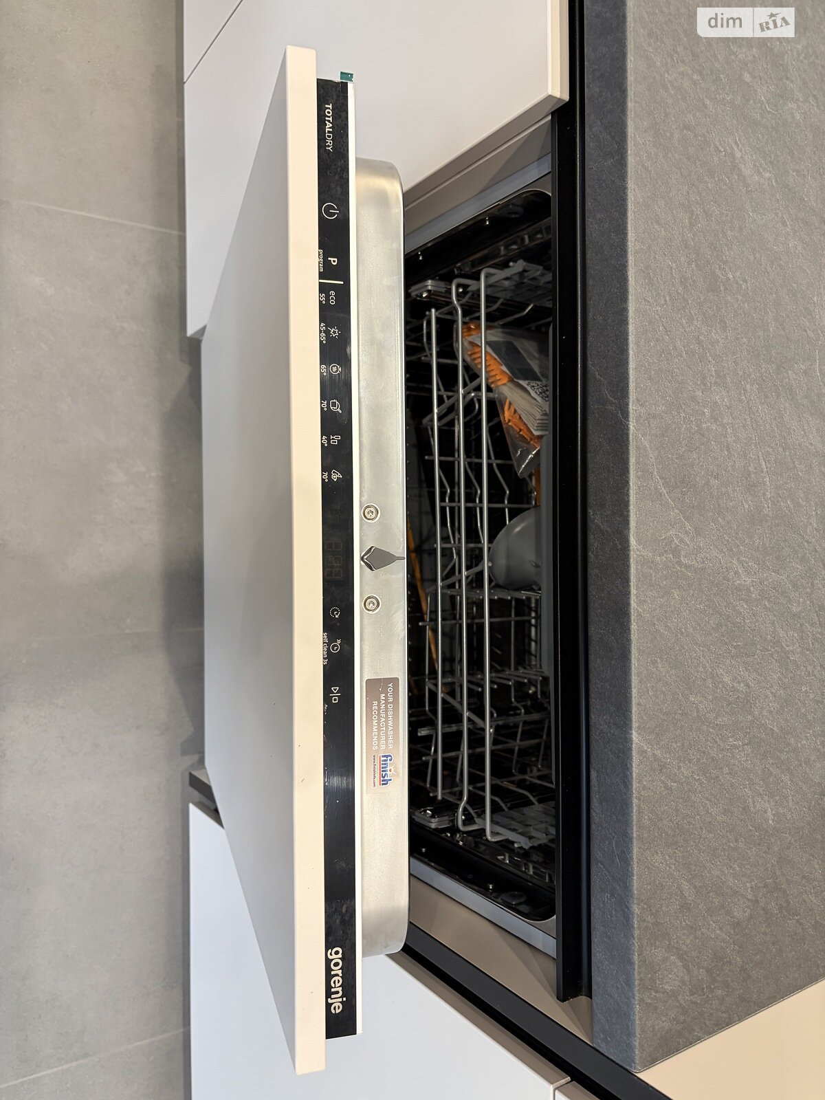 двухэтажный таунхаус, 90 кв. м, кирпич. Сдается помесячно в Новых Петровцах фото 1 двухэтажный таунхаус, 90 кв. м, кирпич. Сдается помесячно в Новых Петровцах фото 1