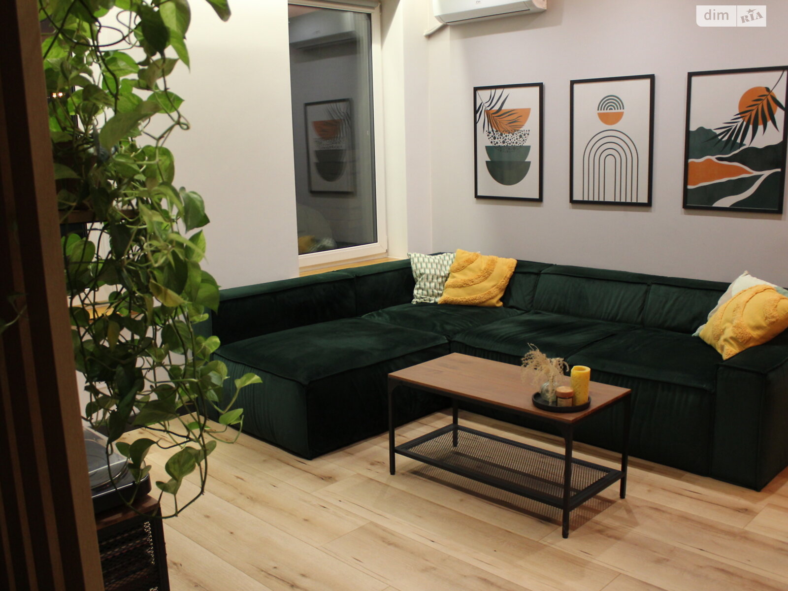 трехэтажный таунхаус, 100 кв. м, кирпич. Сдается помесячно в Петропавловской Борщаговке фото 1 трехэтажный таунхаус, 100 кв. м, кирпич. Сдается помесячно в Петропавловской Борщаговке фото 1