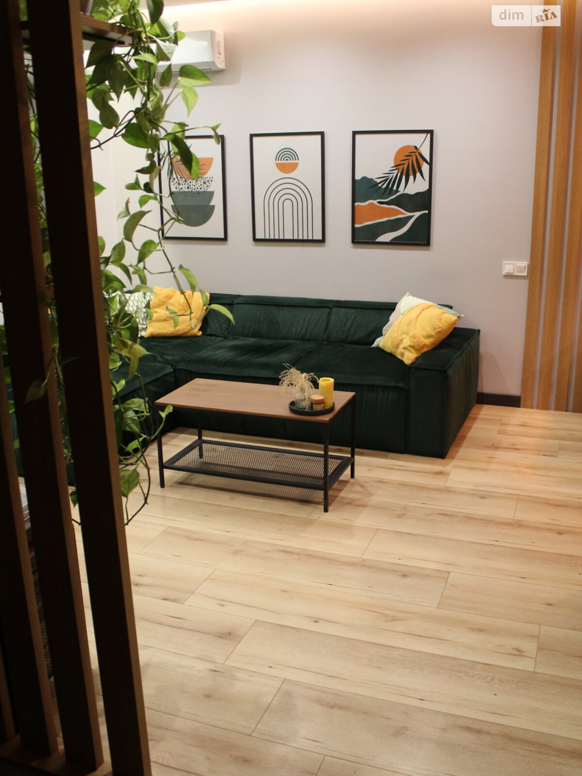 трехэтажный таунхаус, 100 кв. м, кирпич. Сдается помесячно в Петропавловской Борщаговке фото 1 трехэтажный таунхаус, 100 кв. м, кирпич. Сдается помесячно в Петропавловской Борщаговке фото 1