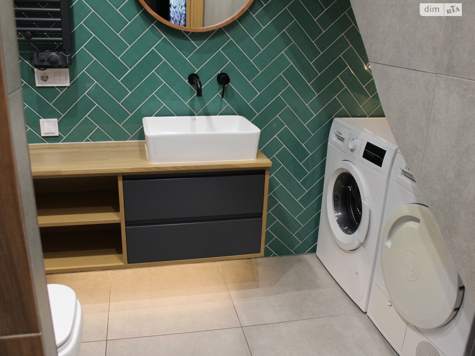 трехэтажный таунхаус, 100 кв. м, кирпич. Сдается помесячно в Петропавловской Борщаговке фото 1 трехэтажный таунхаус, 100 кв. м, кирпич. Сдается помесячно в Петропавловской Борщаговке фото 1