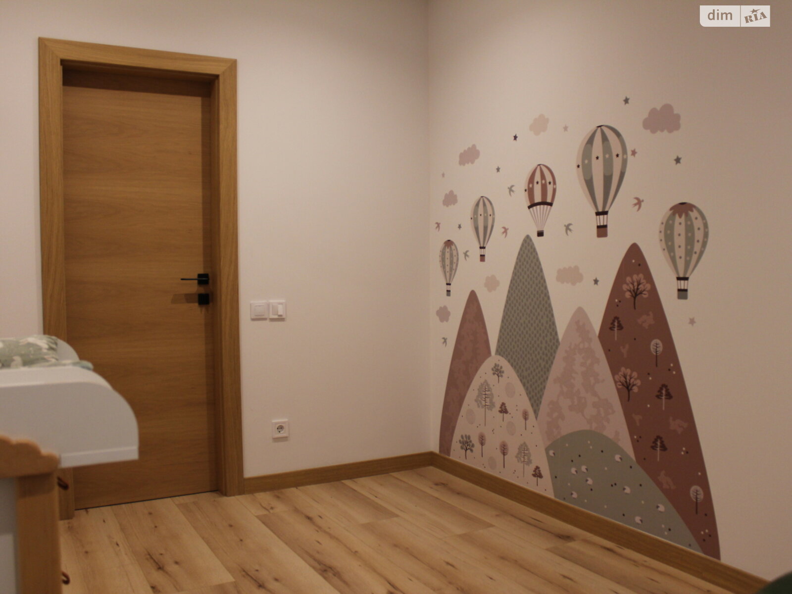 трехэтажный таунхаус, 100 кв. м, кирпич. Сдается помесячно в Петропавловской Борщаговке фото 1 трехэтажный таунхаус, 100 кв. м, кирпич. Сдается помесячно в Петропавловской Борщаговке фото 1