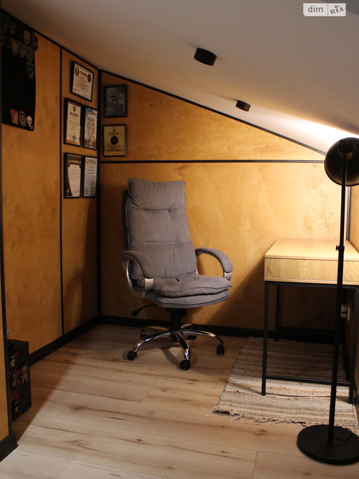 трехэтажный таунхаус, 100 кв. м, кирпич. Сдается помесячно в Петропавловской Борщаговке фото 1 трехэтажный таунхаус, 100 кв. м, кирпич. Сдается помесячно в Петропавловской Борщаговке фото 1