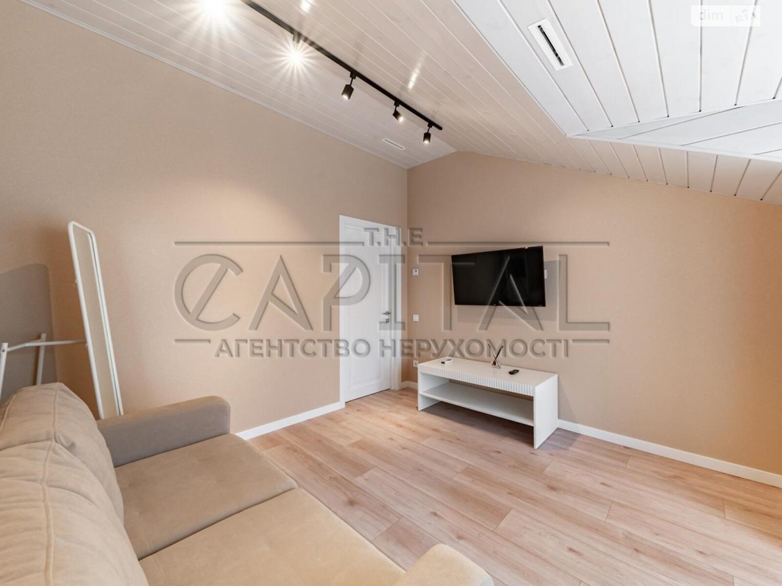 двухэтажный таунхаус, 110 кв. м, кирпич. Сдается помесячно в Петропавловской Борщаговке фото 1 двухэтажный таунхаус, 110 кв. м, кирпич. Сдается помесячно в Петропавловской Борщаговке фото 1