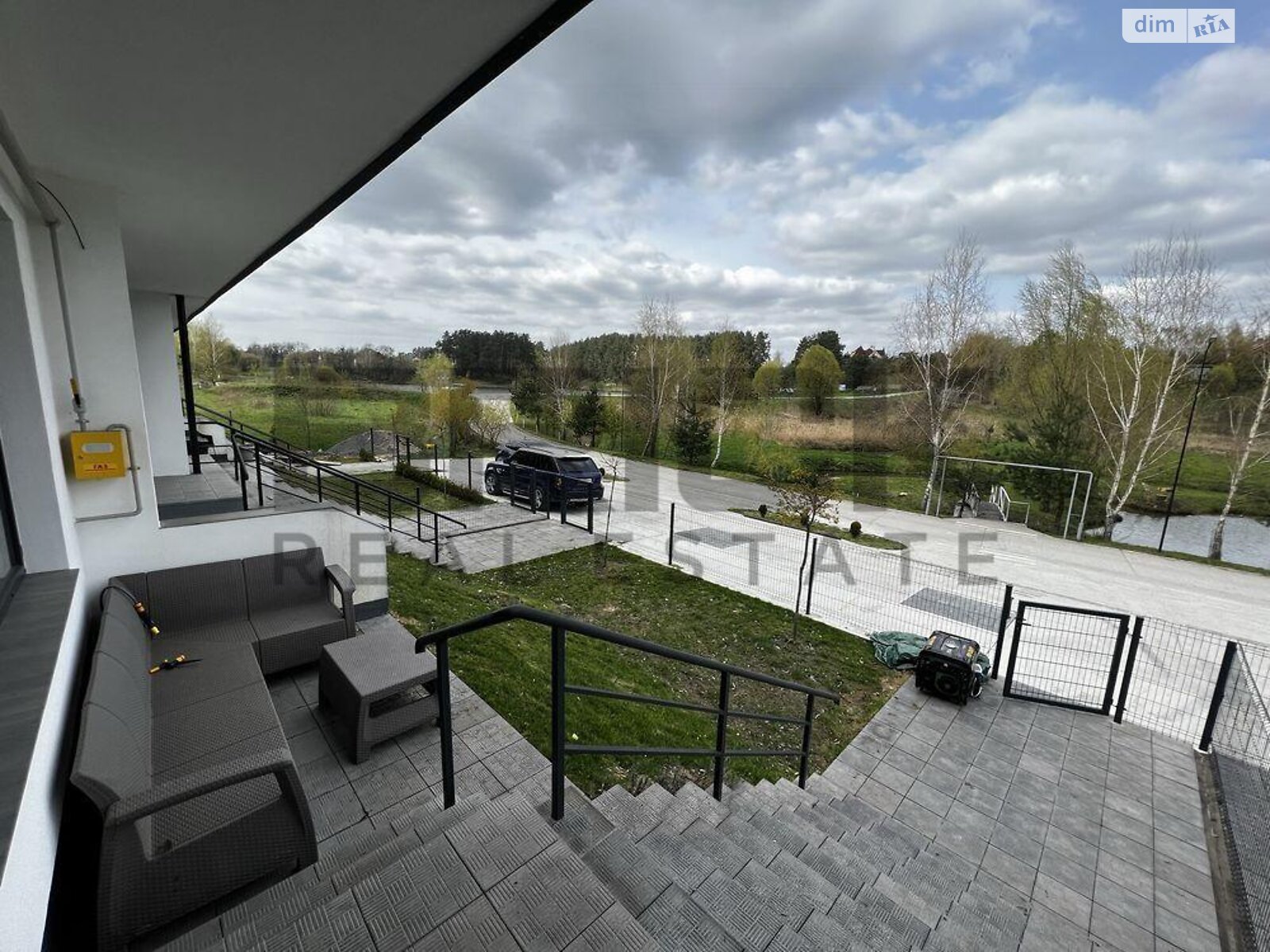 двухэтажный таунхаус, 110 кв. м, кирпич. Сдается помесячно в Шпитьках фото 1 двухэтажный таунхаус, 110 кв. м, кирпич. Сдается помесячно в Шпитьках фото 1