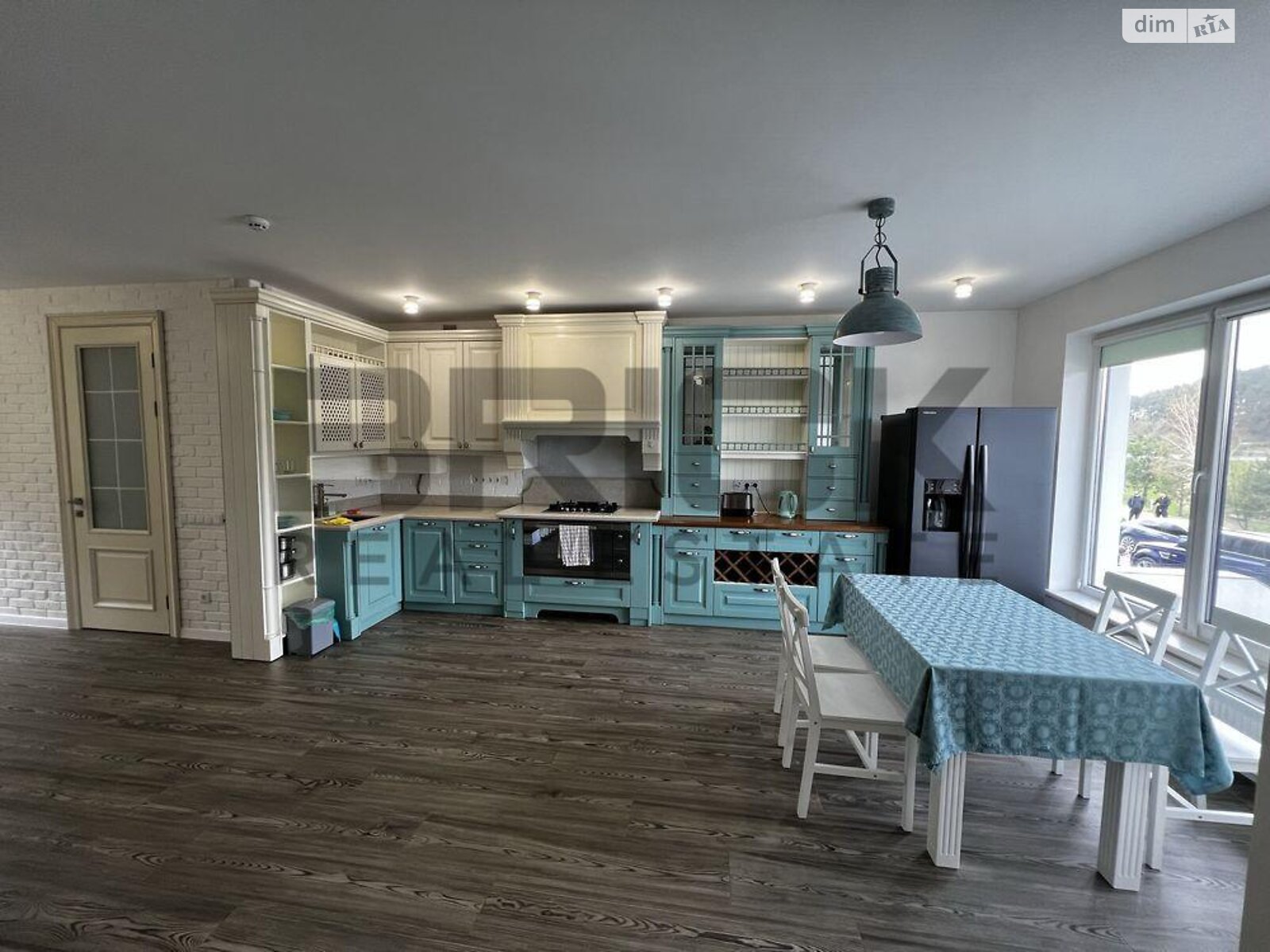 двухэтажный таунхаус, 110 кв. м, кирпич. Сдается помесячно в Шпитьках фото 1 двухэтажный таунхаус, 110 кв. м, кирпич. Сдается помесячно в Шпитьках фото 1