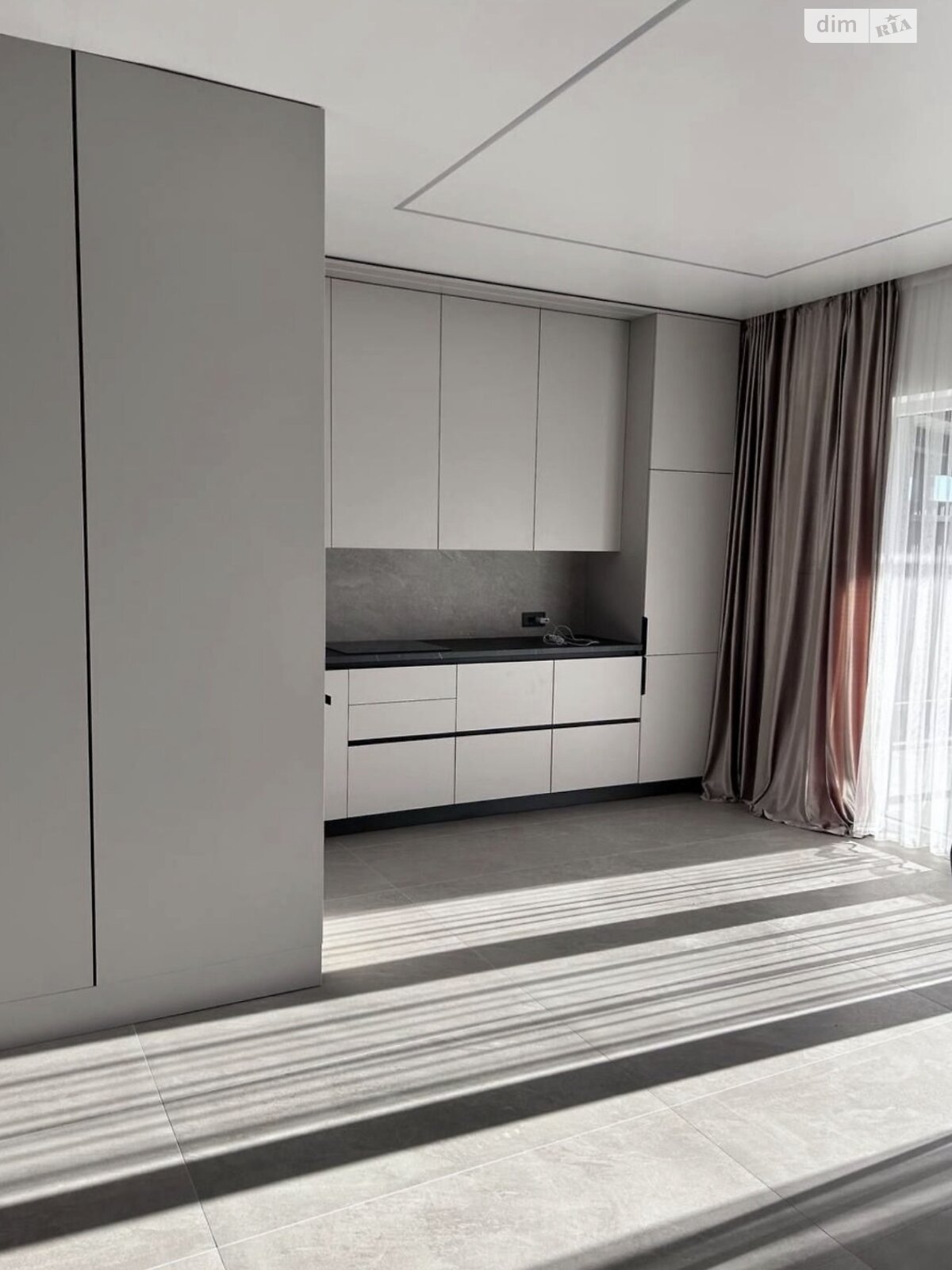 двухэтажный таунхаус, 125 кв. м, кирпич. Сдается помесячно в Сторожнице фото 1