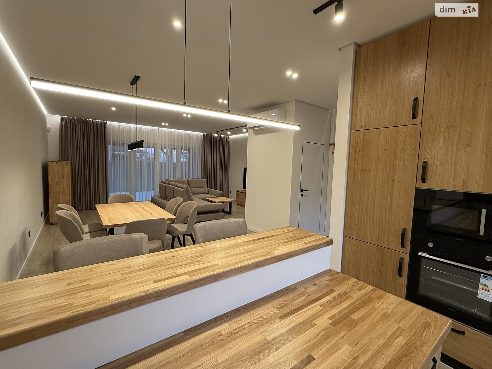 двоповерховий таунхаус, 122 кв. м, цегла. Здається помісячно в Сторожниці фото 1