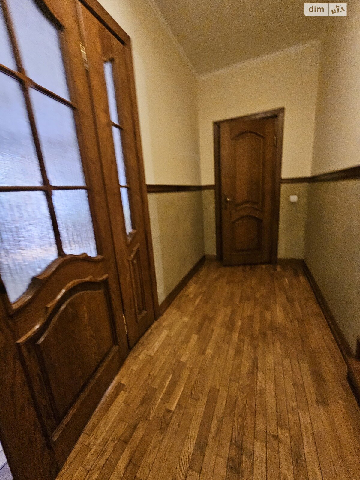 триповерховий таунхаус, 295 кв. м, цегла. Здається помісячно в Тернополі, в районі Канада фото 1 трипроверховий таунхаус, 295 кв. м, цегла. Здається помісячно в Тернополі, в районі Канада фото 1