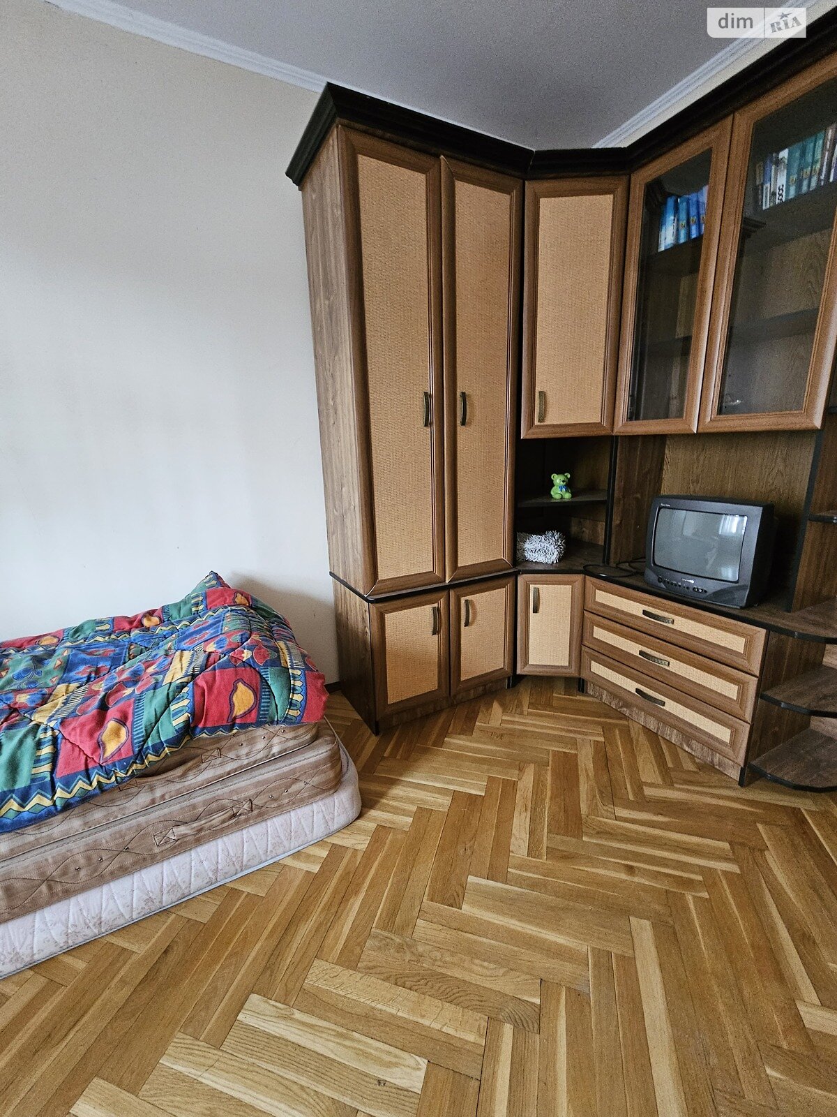 триповерховий таунхаус, 295 кв. м, цегла. Здається помісячно в Тернополі, в районі Канада фото 1 трипроверховий таунхаус, 295 кв. м, цегла. Здається помісячно в Тернополі, в районі Канада фото 1