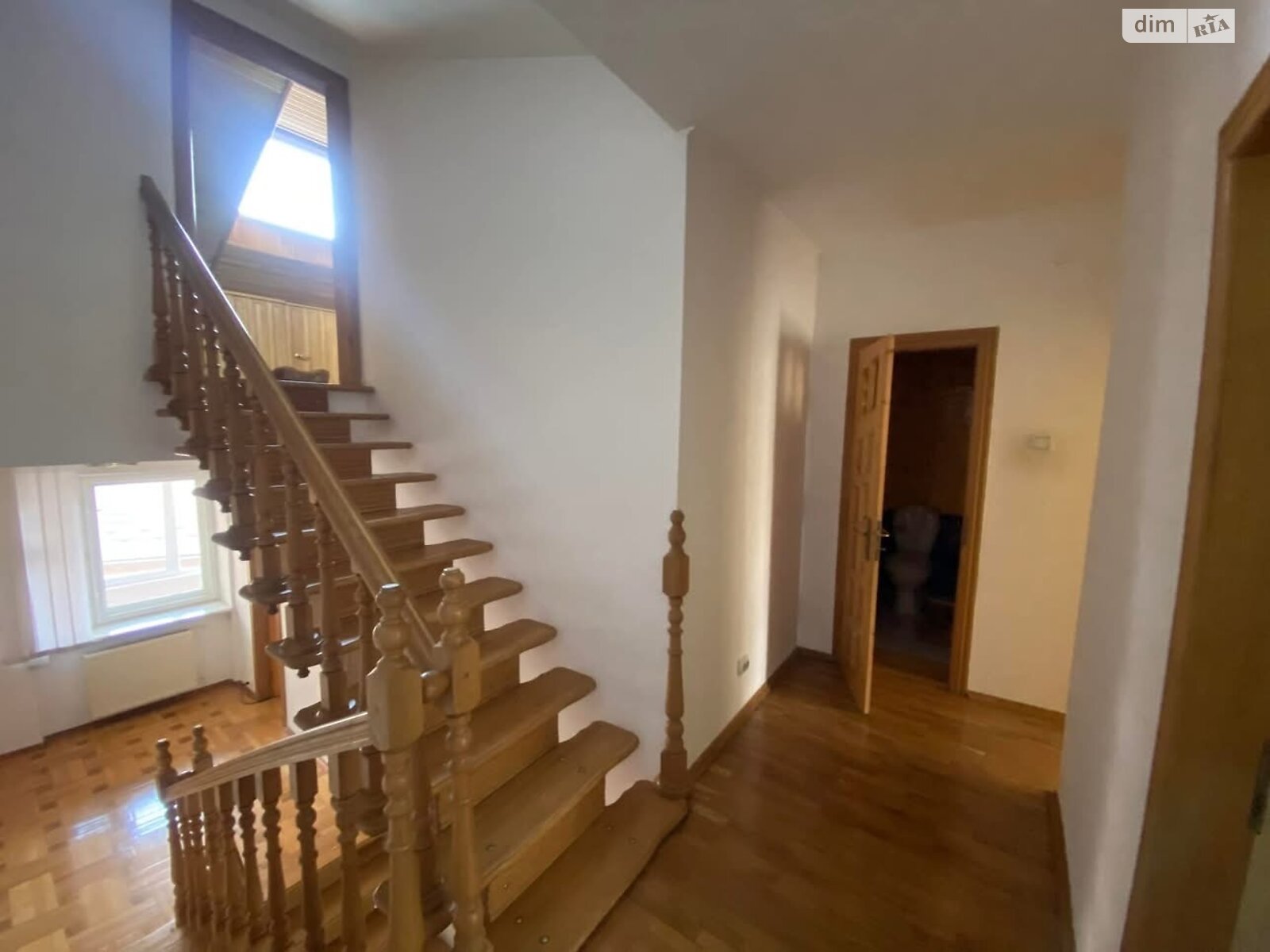 трипроверховий таунхаус, 235 кв. м, цегла. Здається помісячно в Тернополі, в районі Канада фото 1